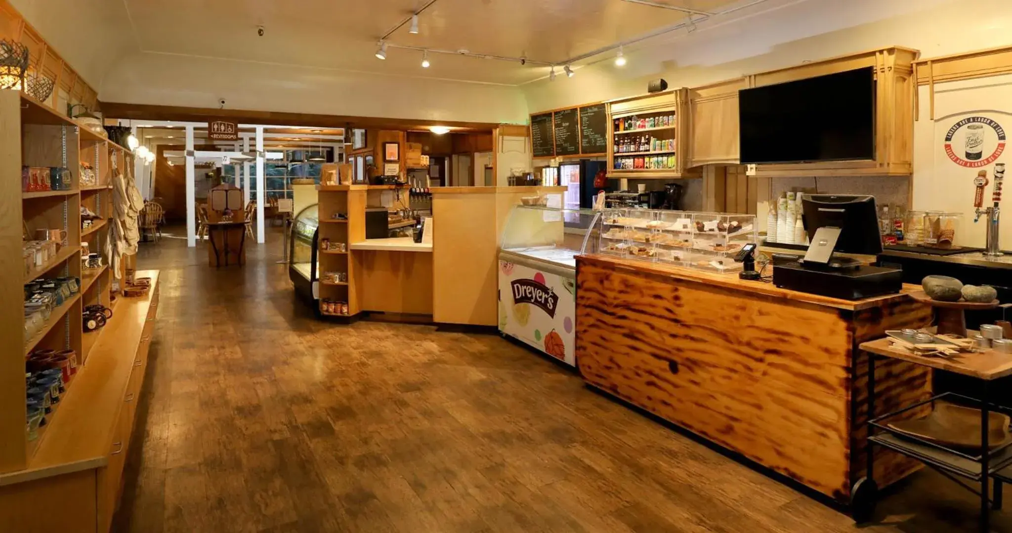 Restaurant/places to eat in Big Sur Lodge Restaurant/places to eat in Big Sur Lodge