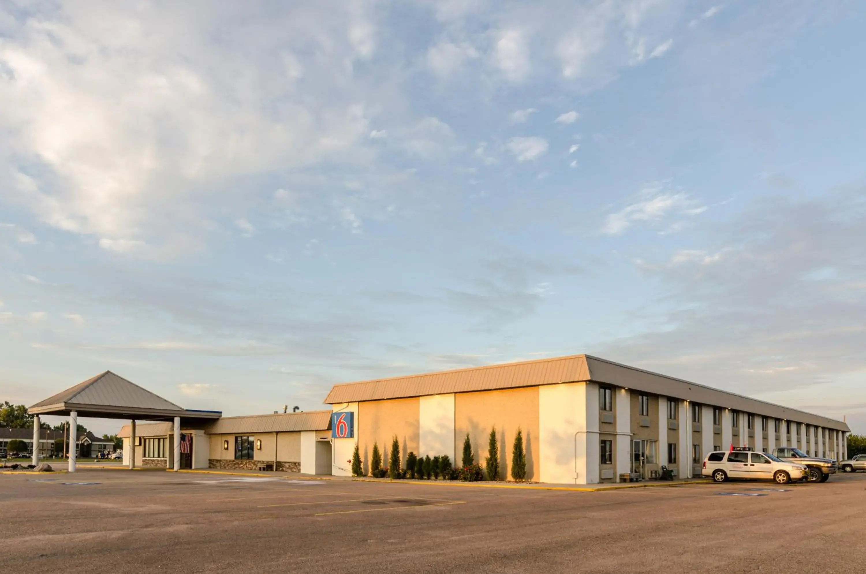 Facade/entrance, Property Building in Motel 6-York, NE