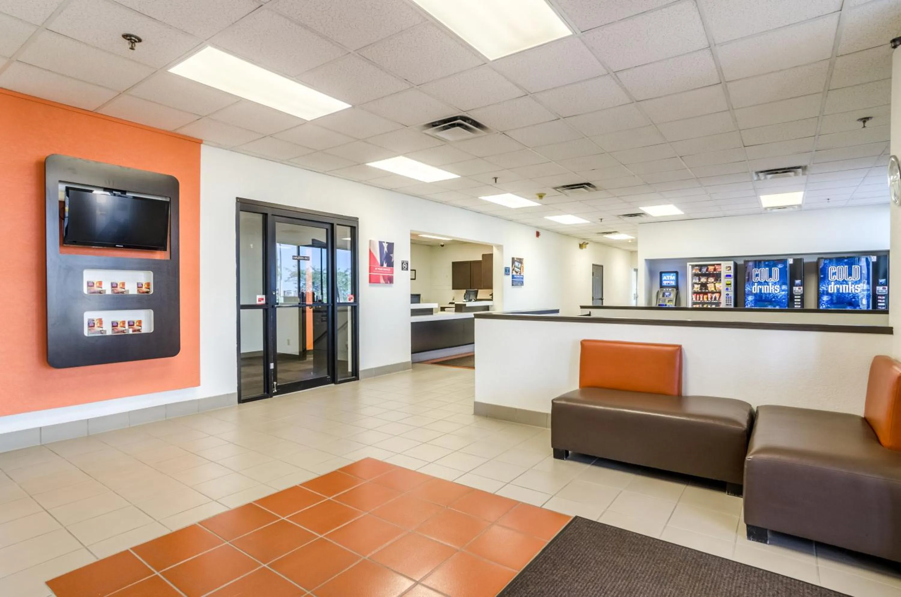 Lobby or reception in Motel 6-York, NE