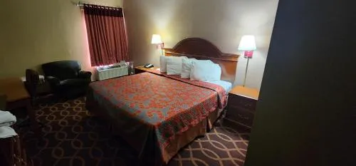 American Inn Evansville East