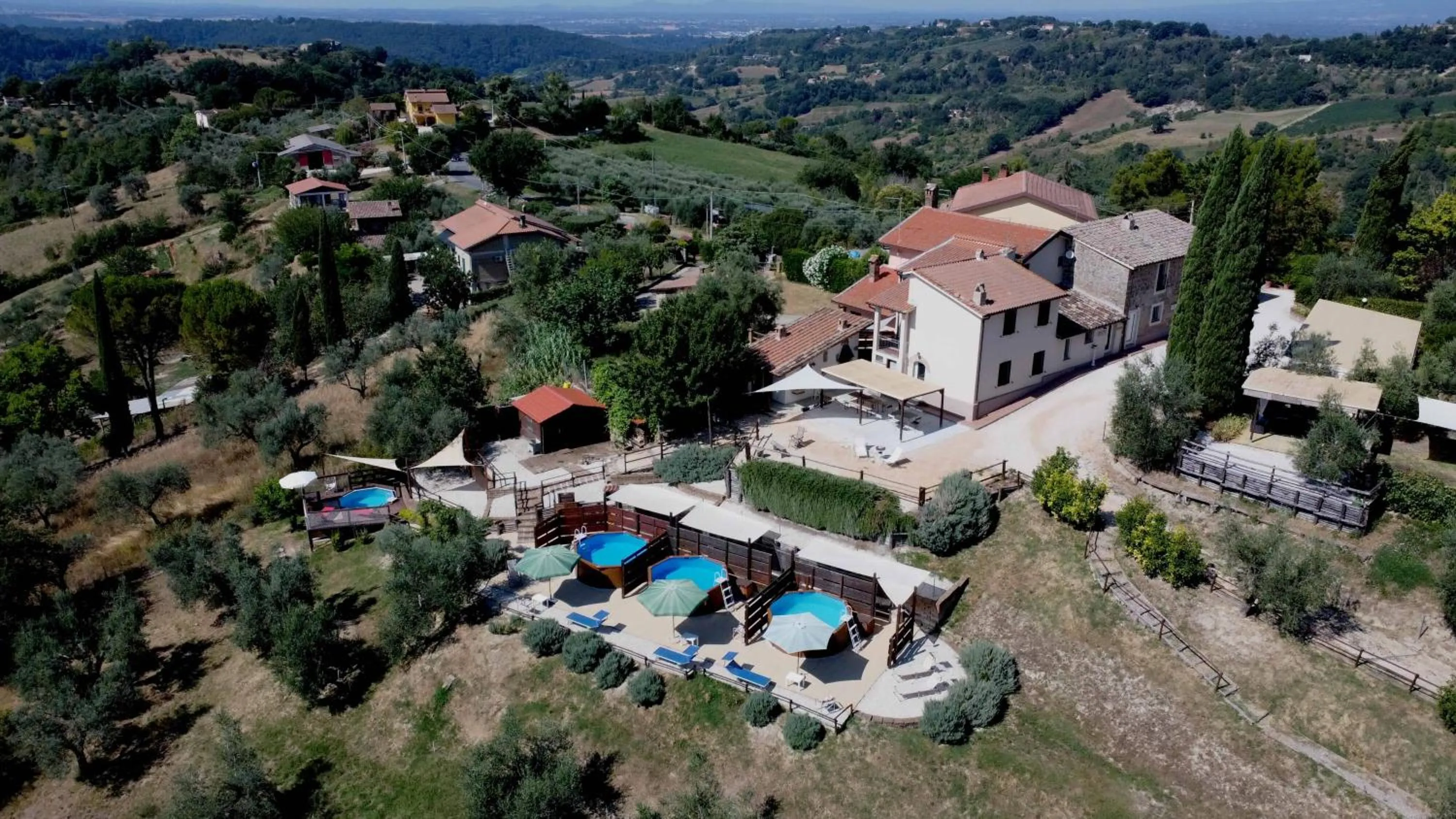 Property building in Corte Buenavista