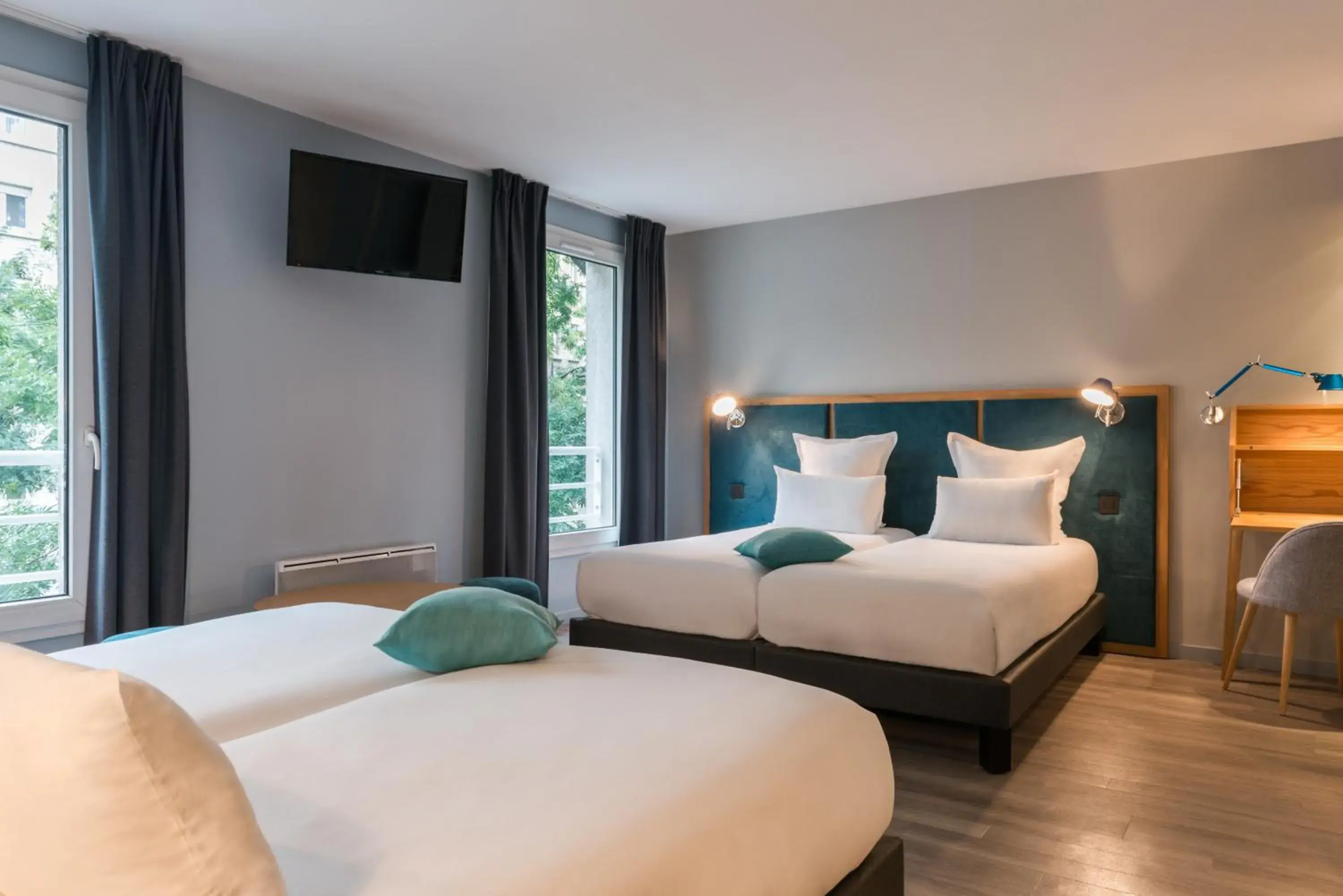 Quadruple Room in Hôtel Sanso by HappyCulture Quadruple Room in Hôtel Sanso by HappyCulture