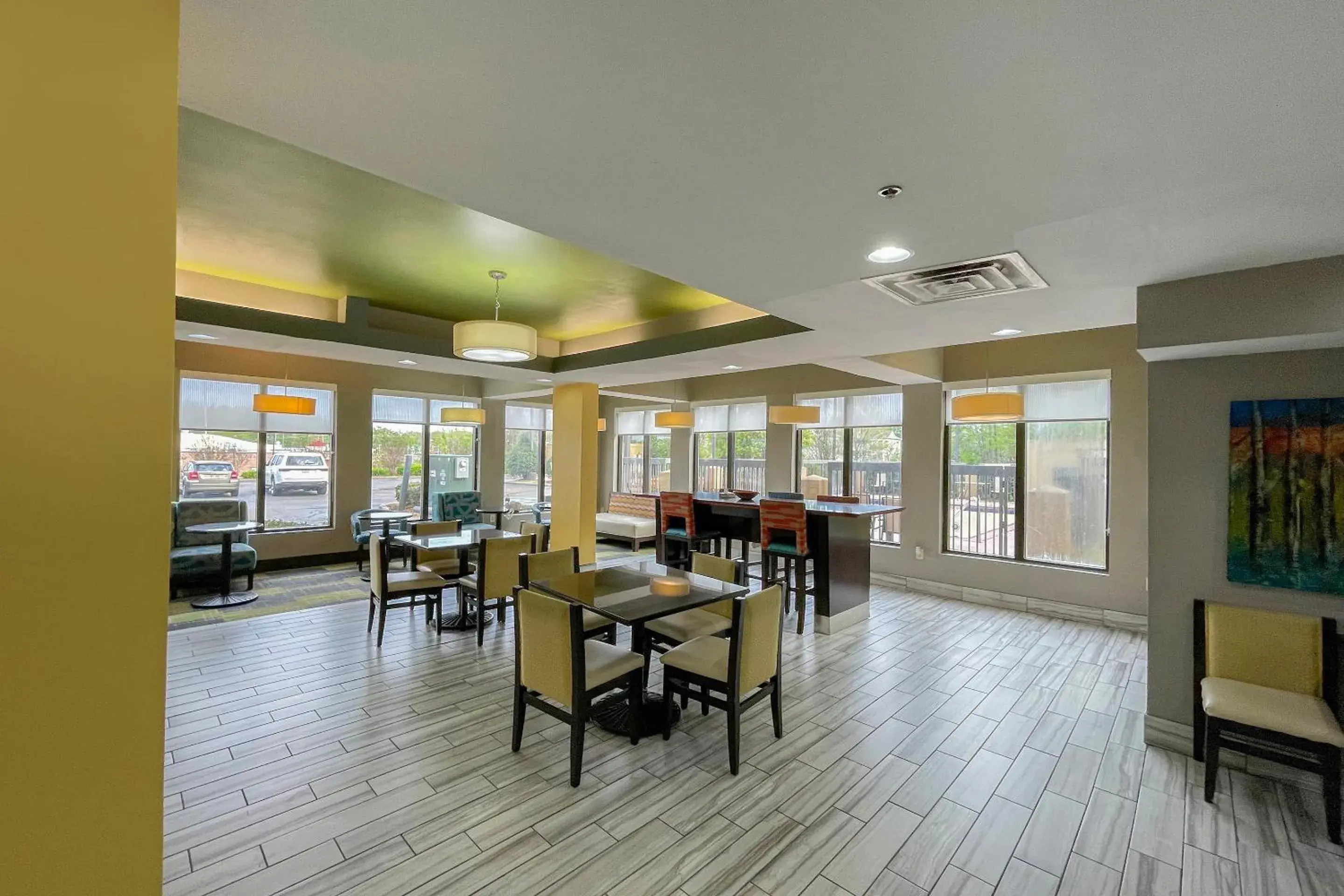 Lobby or reception in OYO Townhouse Jackson - Ridgeland Lobby or reception in OYO Townhouse Jackson - Ridgeland