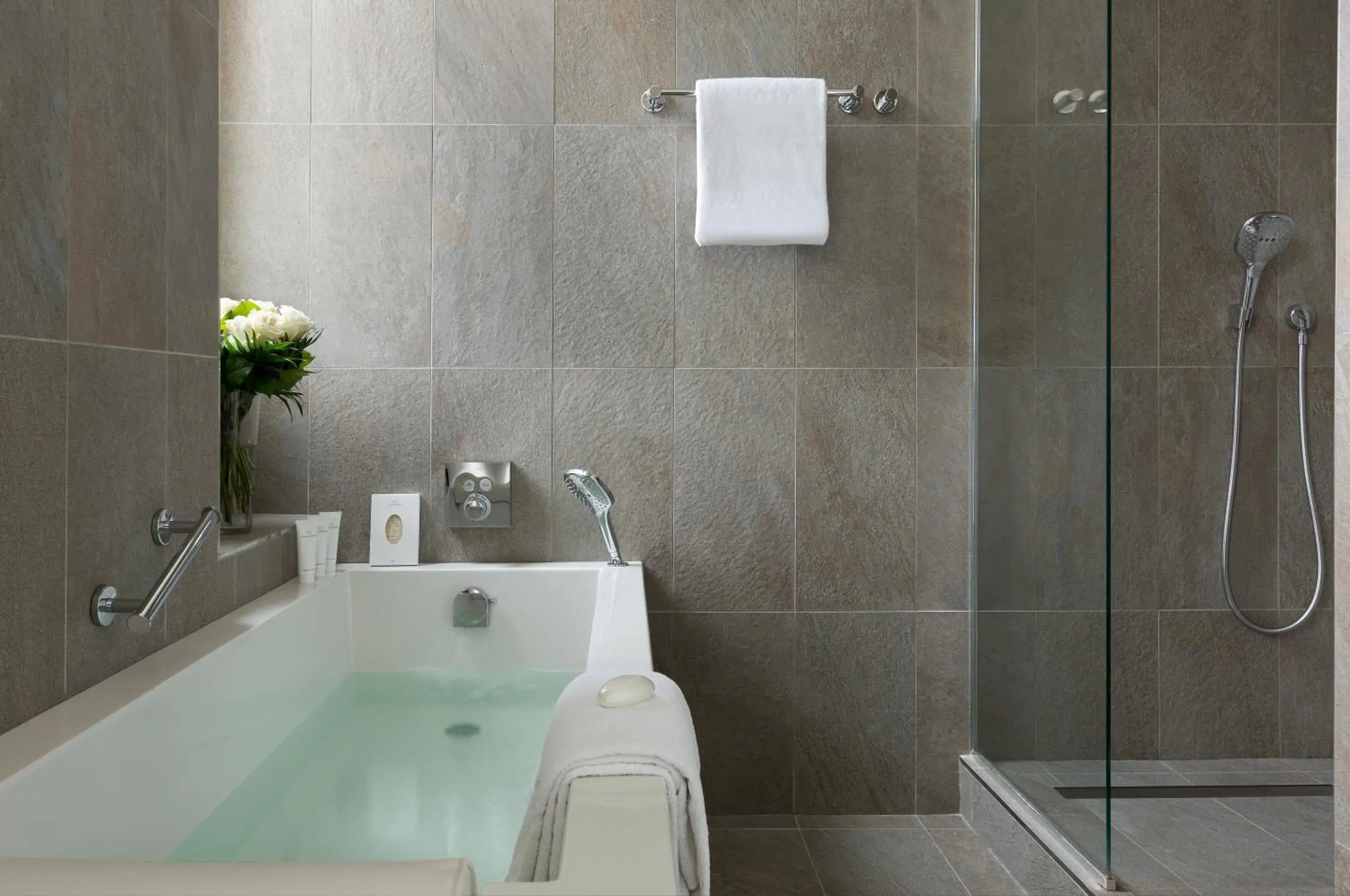 Prestige Suite Terrace and Sea View in Hôtel Barrière Le Royal La Baule Prestige Suite Terrace and Sea View in Hôtel Barrière Le Royal La Baule