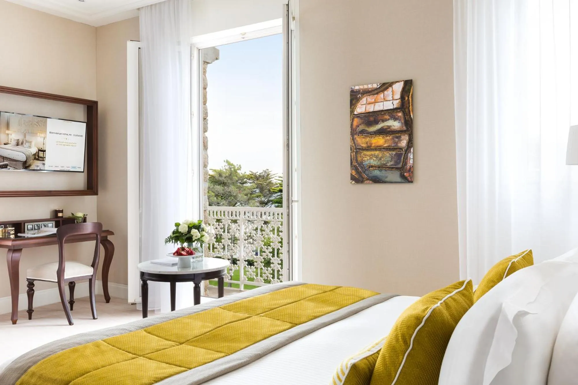 Bedroom, Bed in Hôtel Barrière Le Royal La Baule