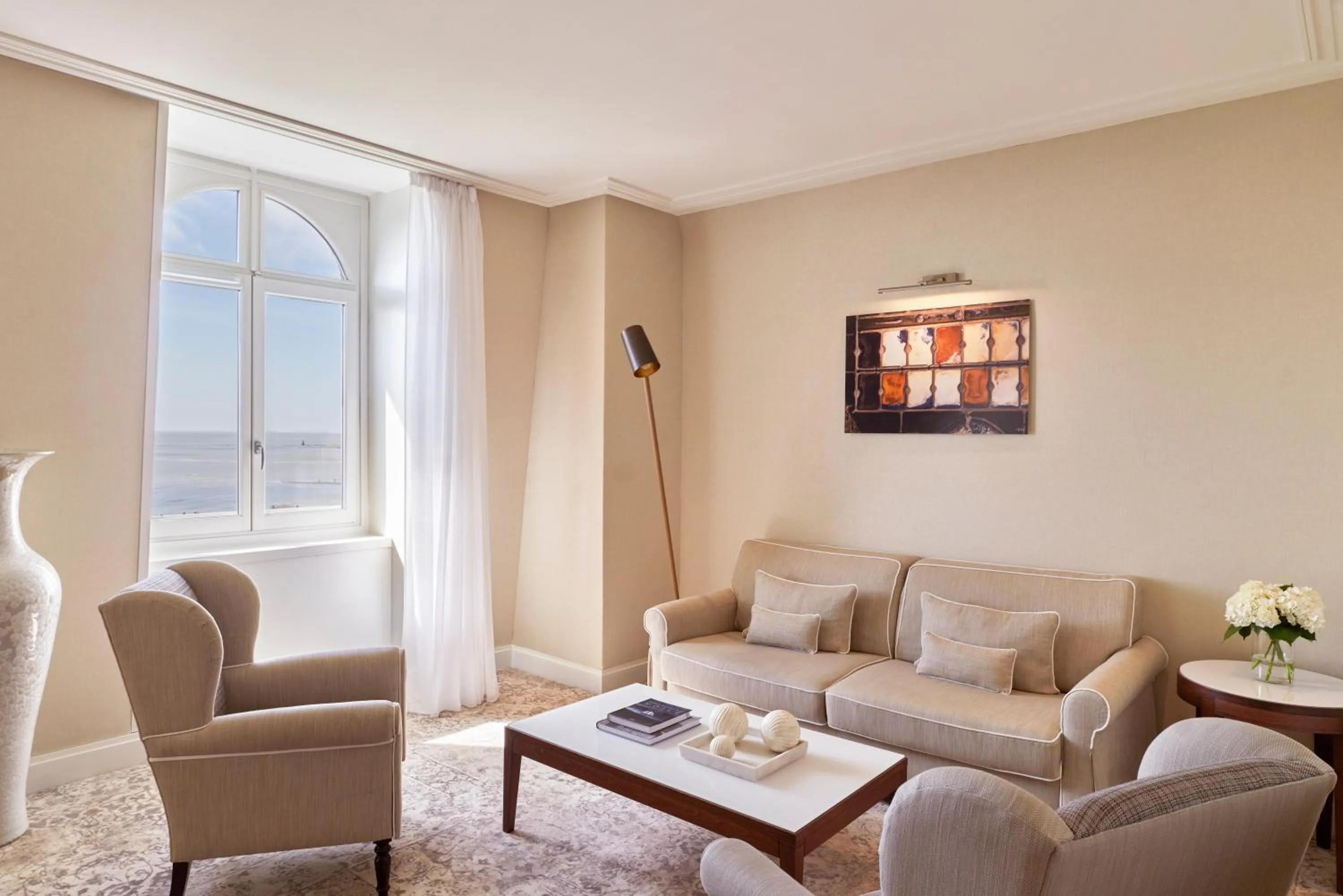 Seating area in Hôtel Barrière Le Royal La Baule