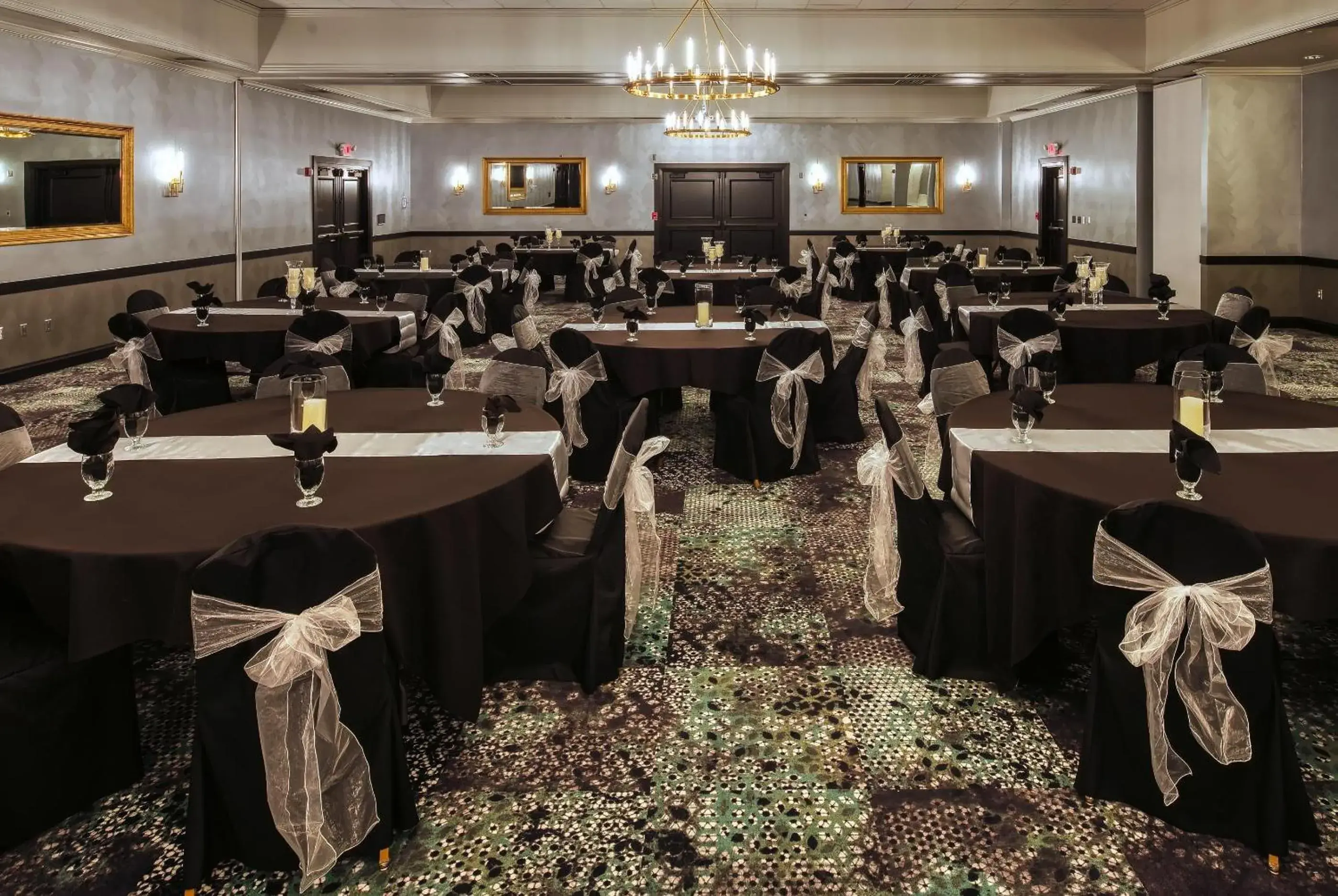 Lakeside Hotel Casino, a Travelodge by Wyndham Lakeside Hotel Casino, a Travelodge by Wyndham