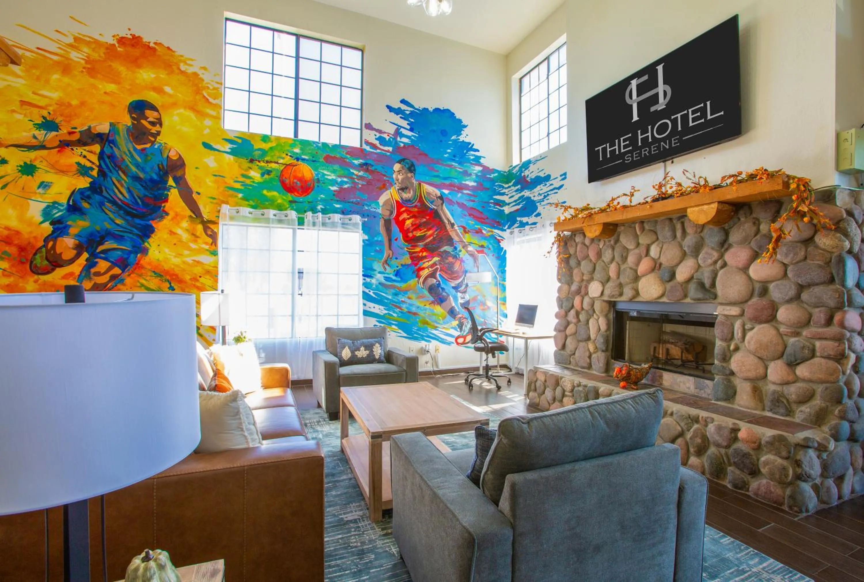 Lobby or reception in The Hotel Serene Glendale Peoria, Surestay Collection by Best Western