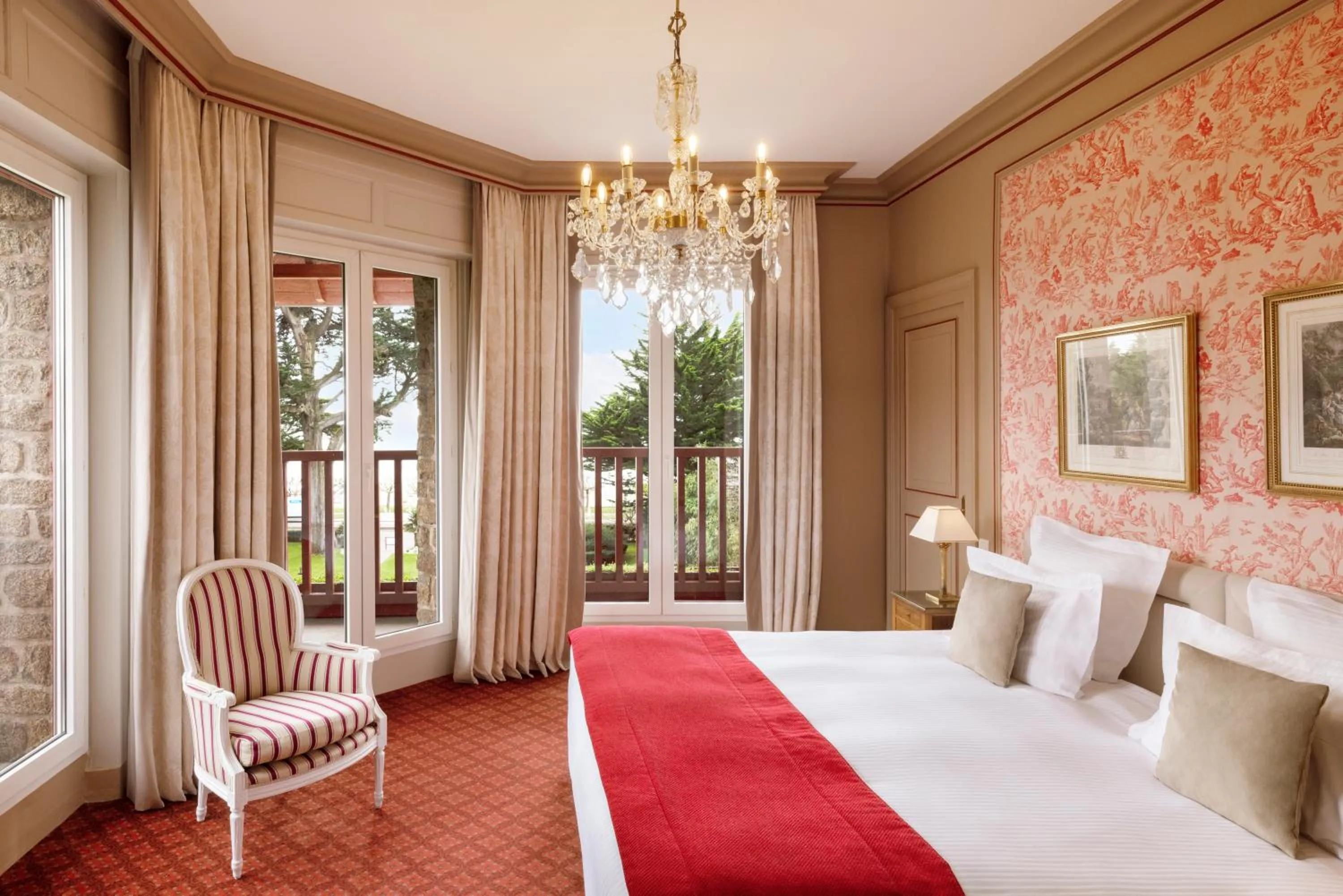 Bedroom, Bed in Le Castel Marie Louise