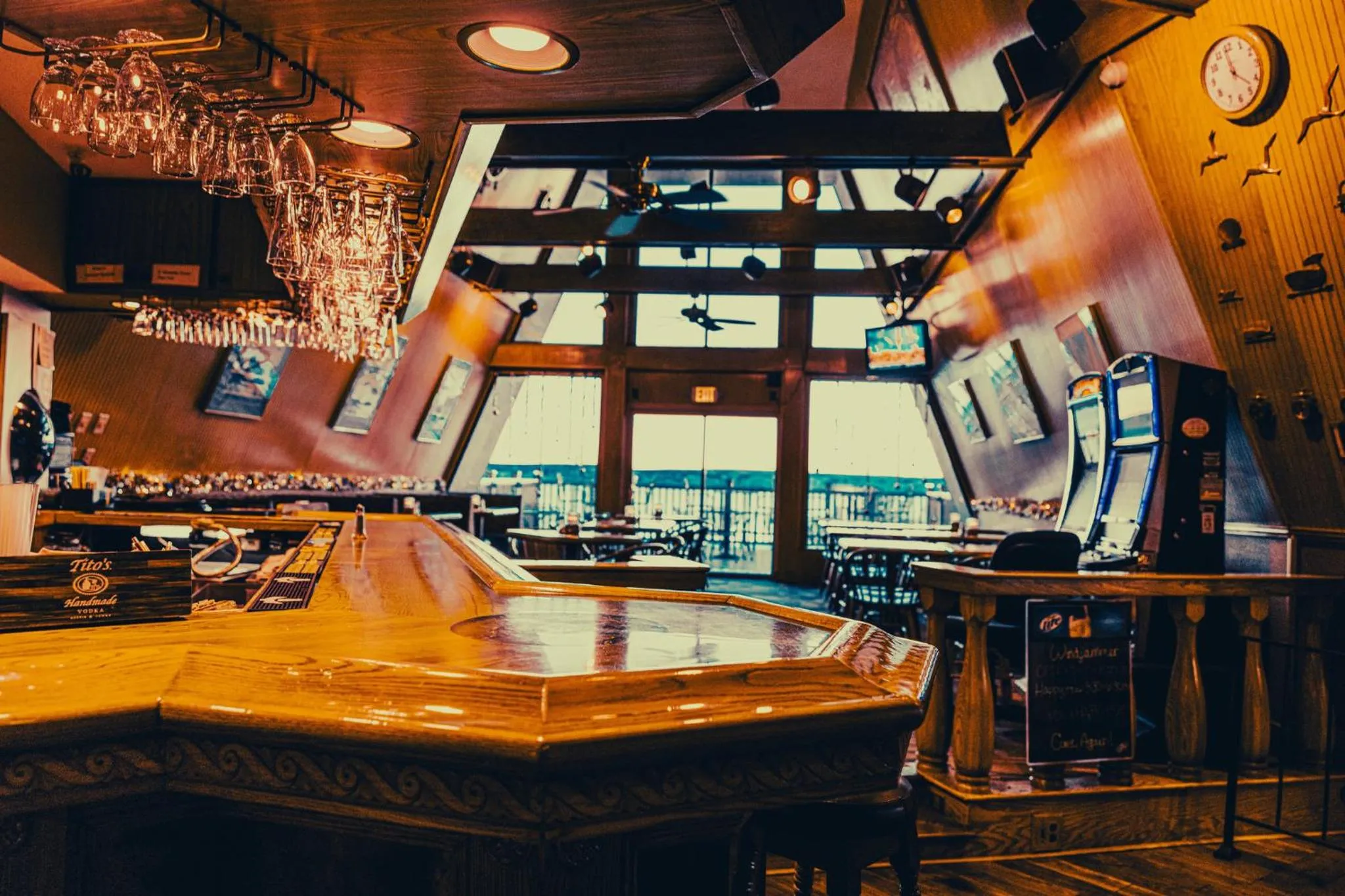 Lounge or bar in Wrangler Inn Mobridge