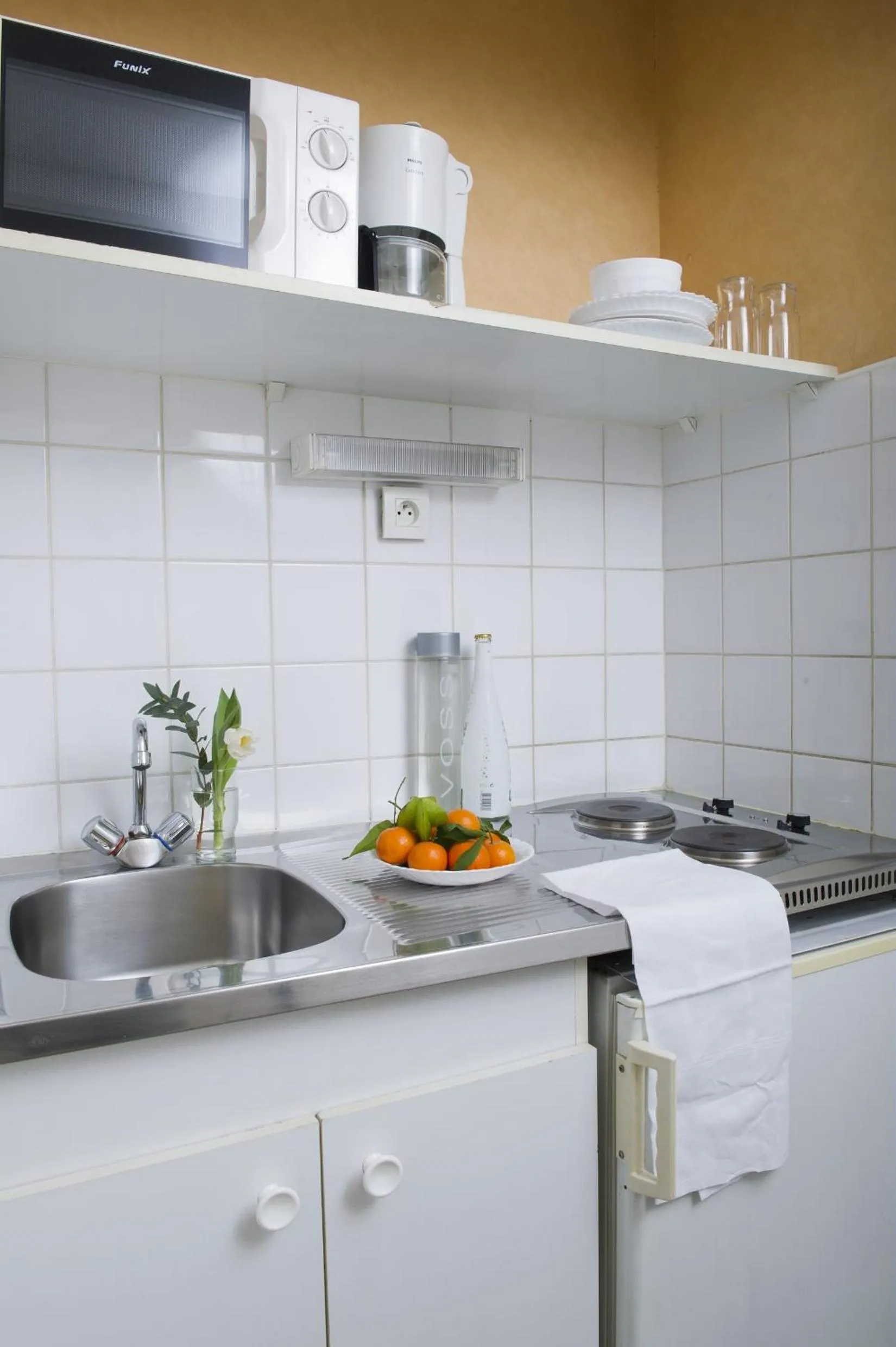 Kitchen or kitchenette in Aparthotel Adagio Access Paris Maisons-Alfort