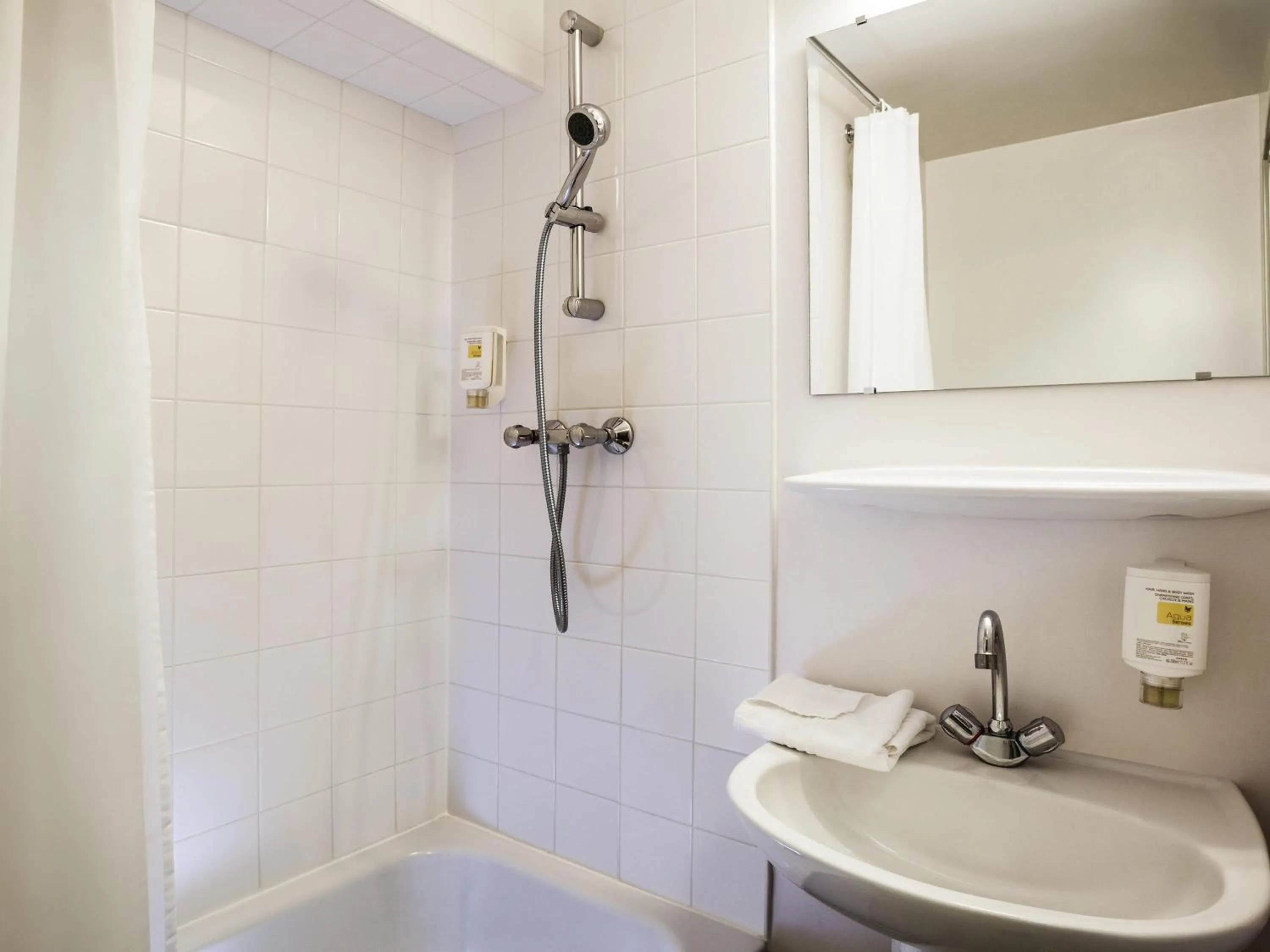 Bedroom in Aparthotel Adagio Access Paris Maisons-Alfort