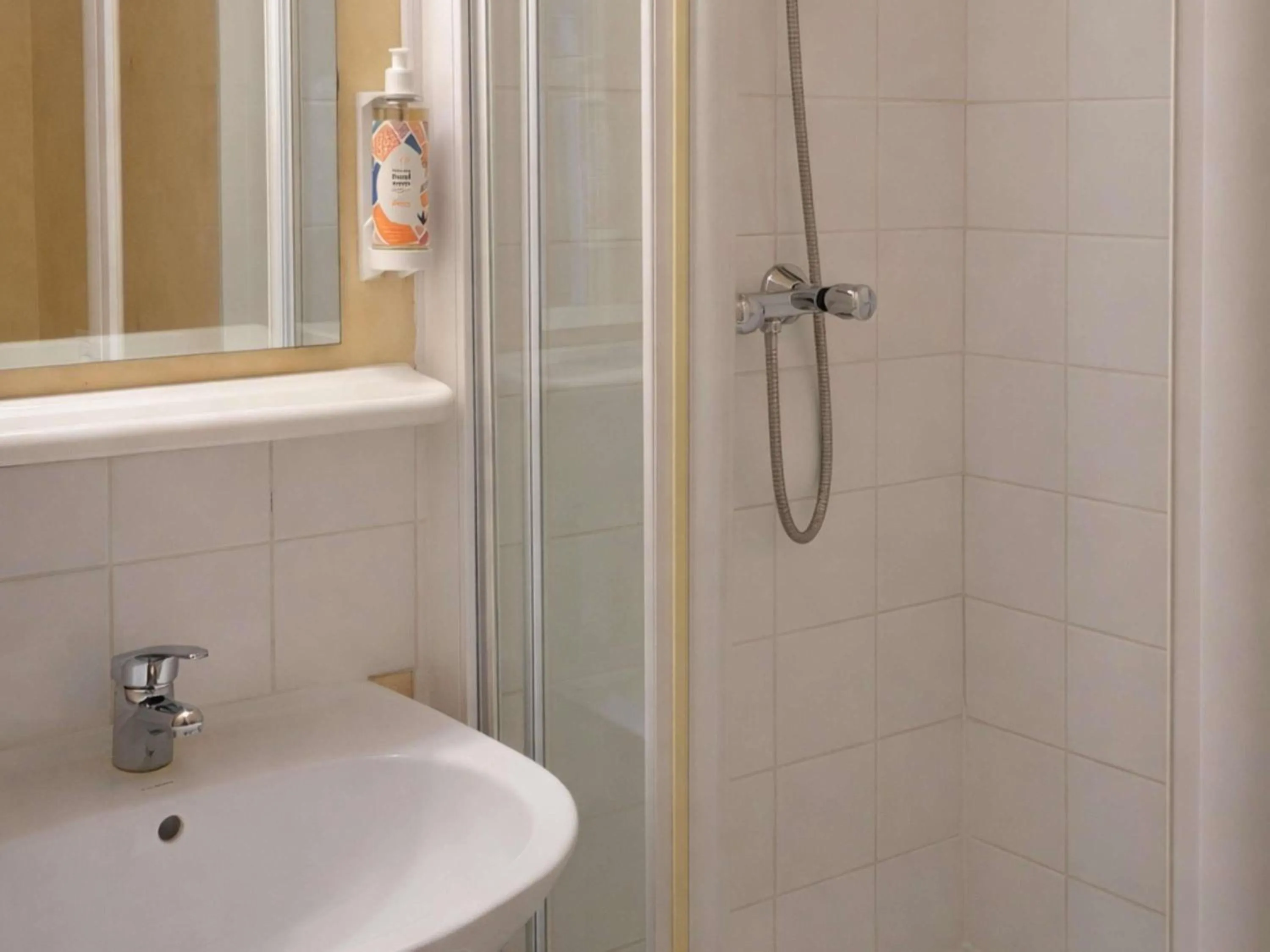 Bedroom in Aparthotel Adagio Access Paris Maisons-Alfort