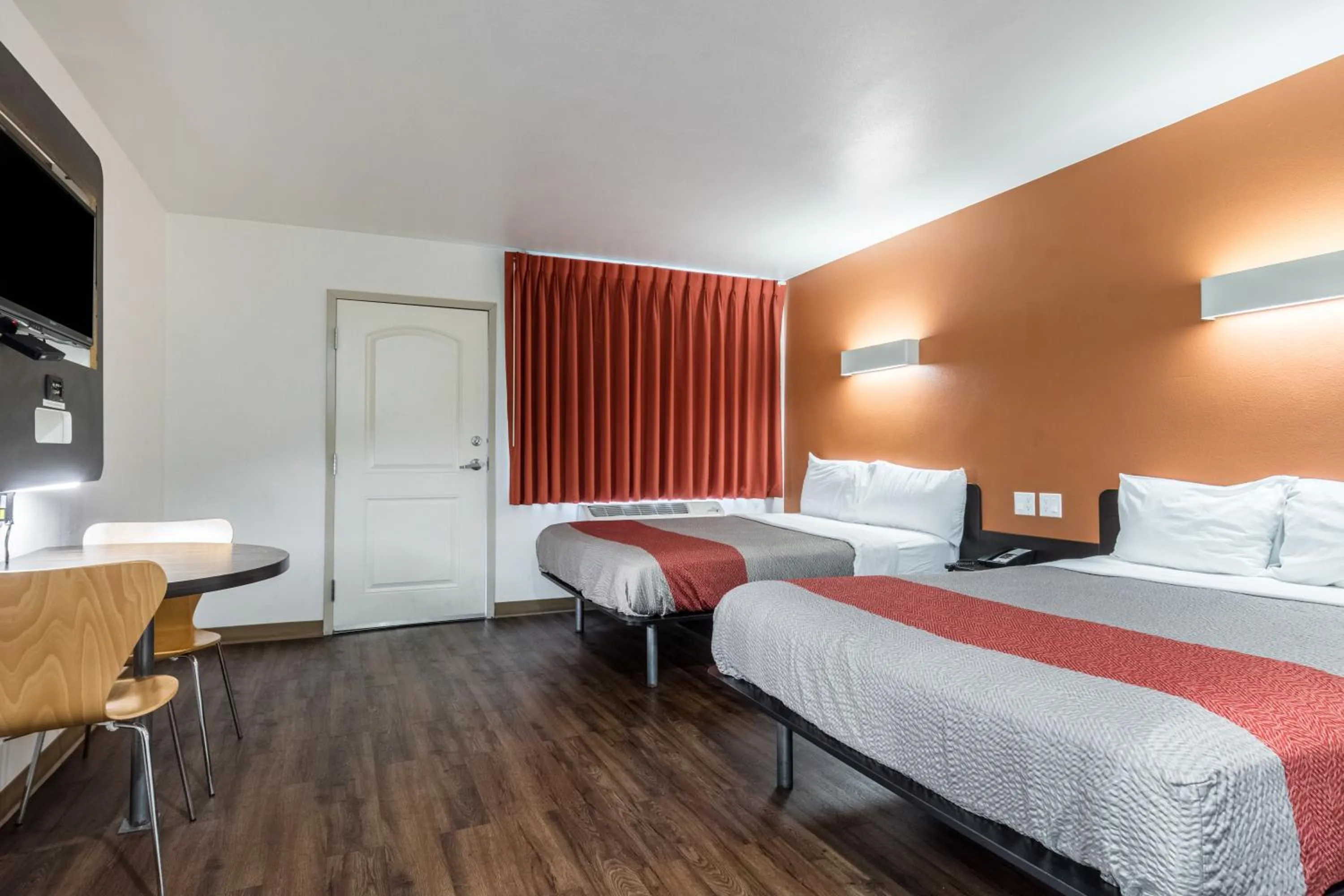 Bed in Motel 6-Oceanside, CA, Marina