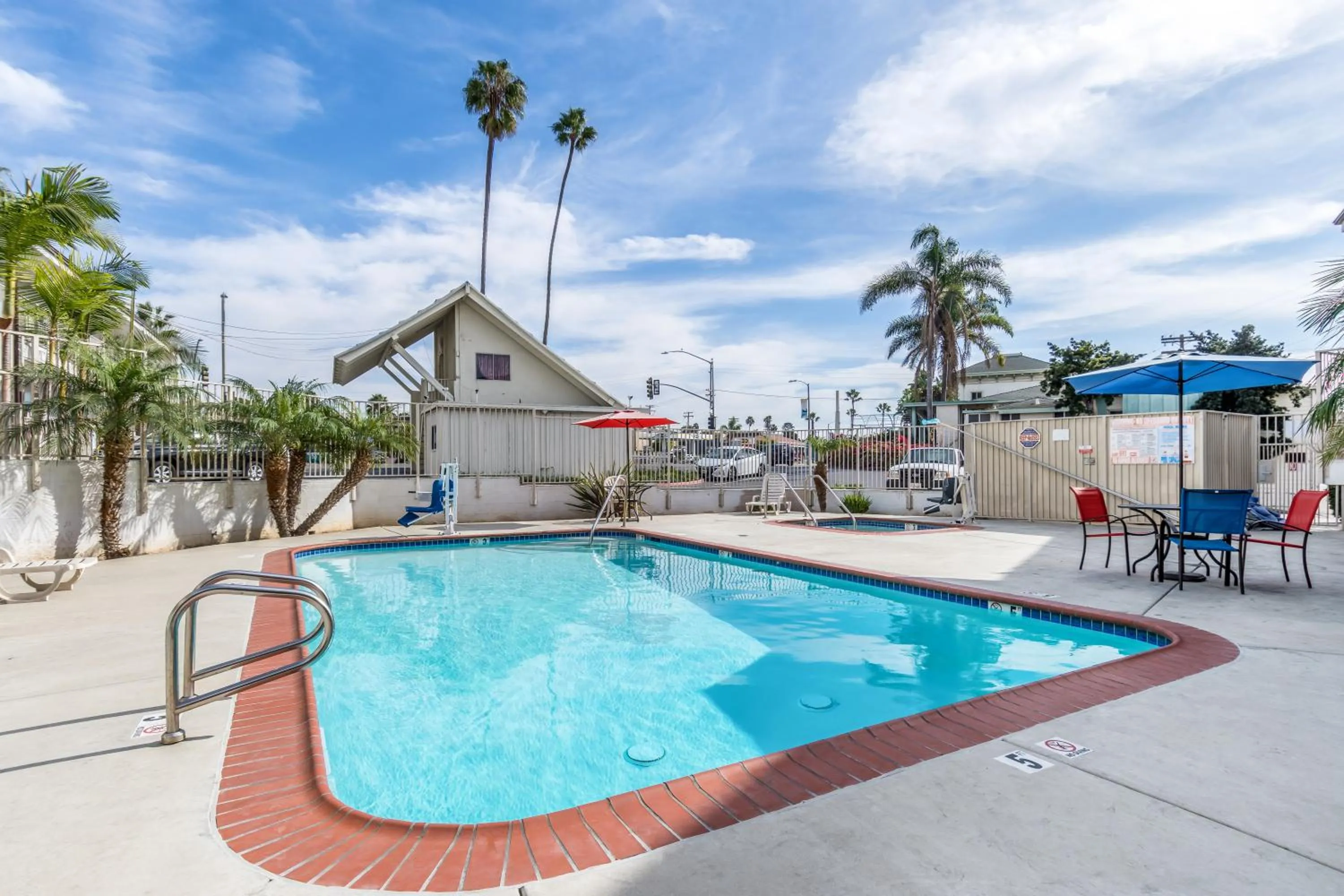 Motel 6-Oceanside, CA, Marina