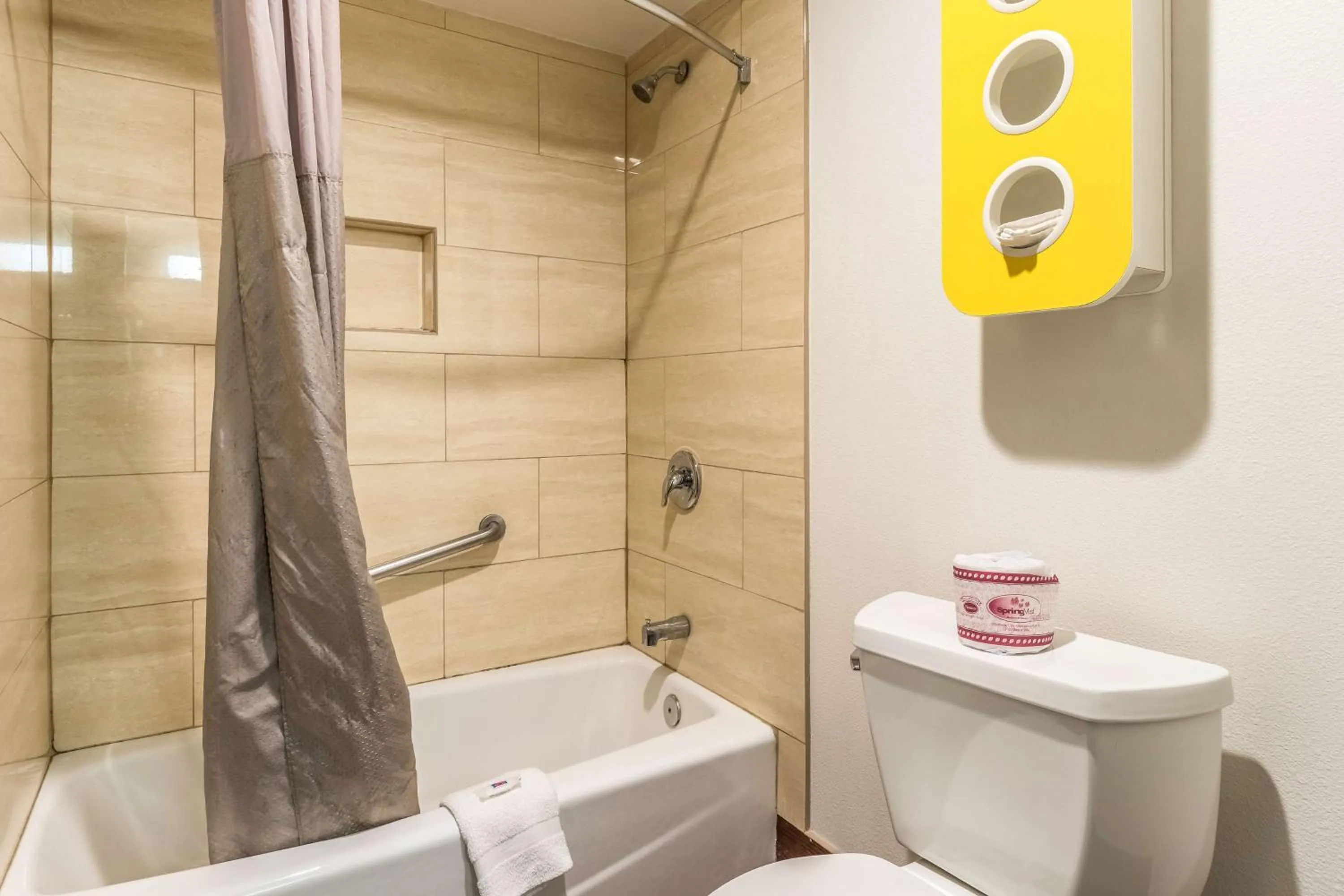 Shower in Motel 6-Oceanside, CA, Marina