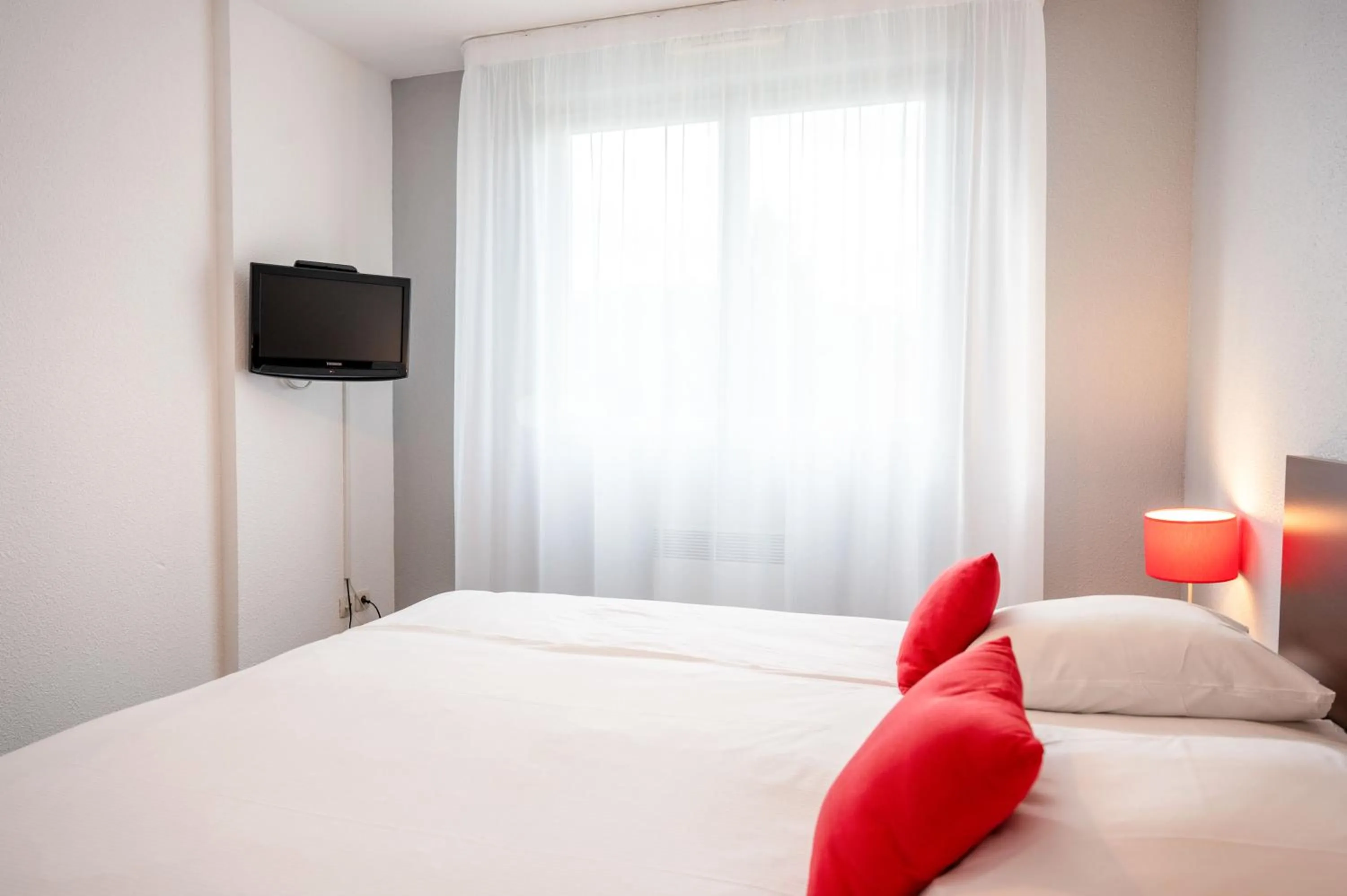Bed in Comfort Aparthotel Besancon La City