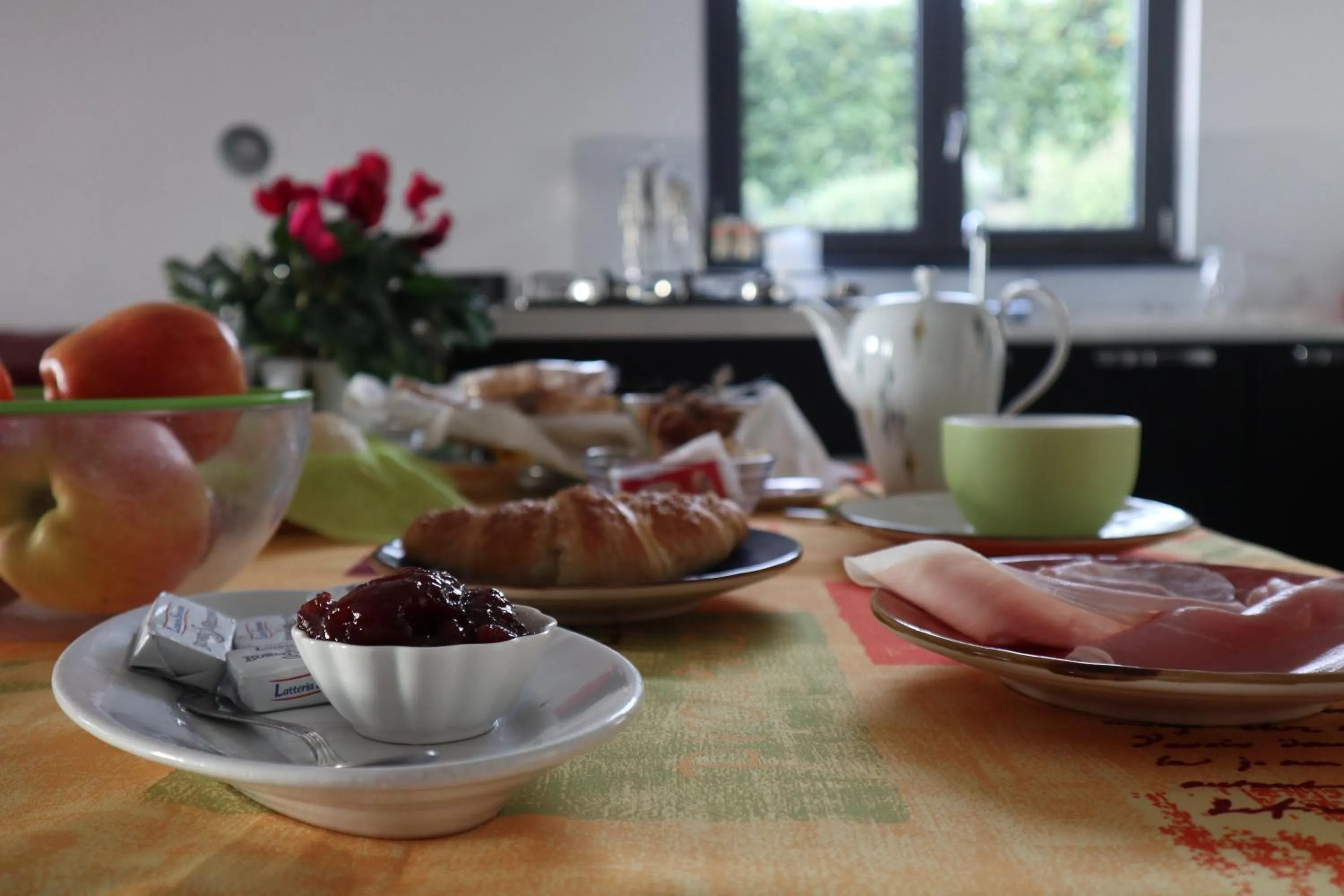 Food and drinks in Suite con vista