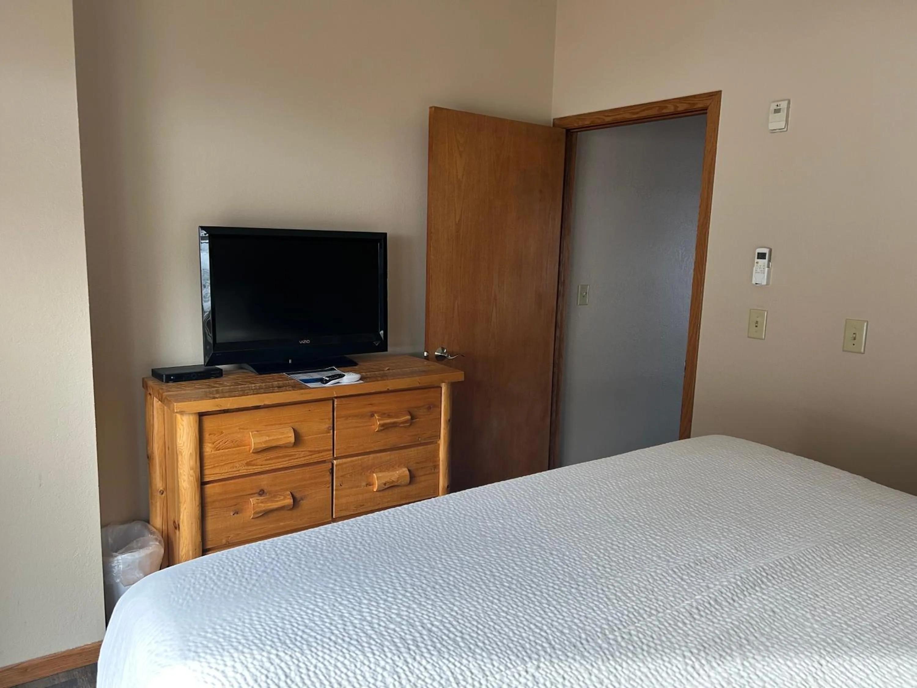 Bedroom, Bed in Pine Mountain Resort
