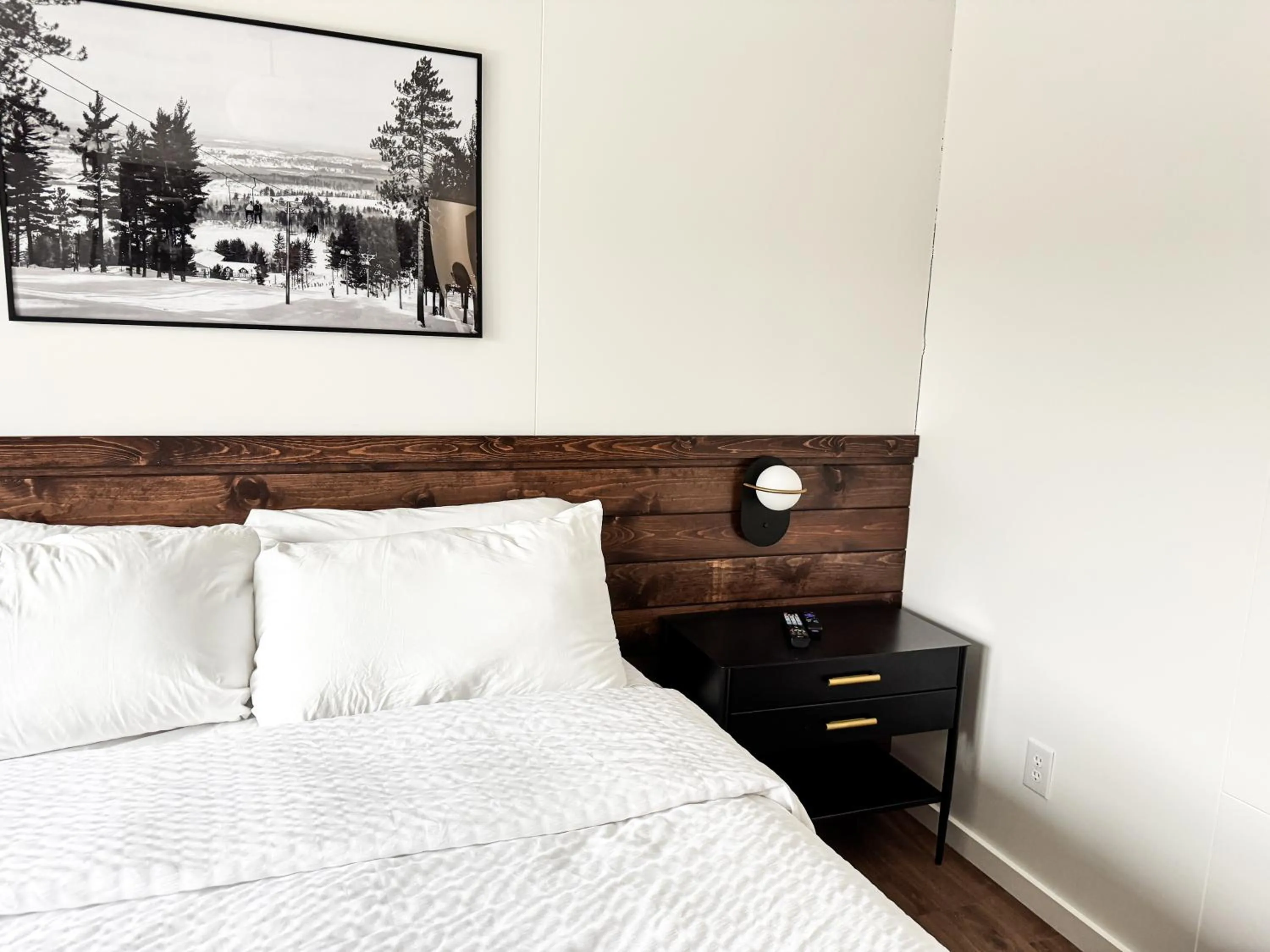 Bed in Pine Mountain Resort