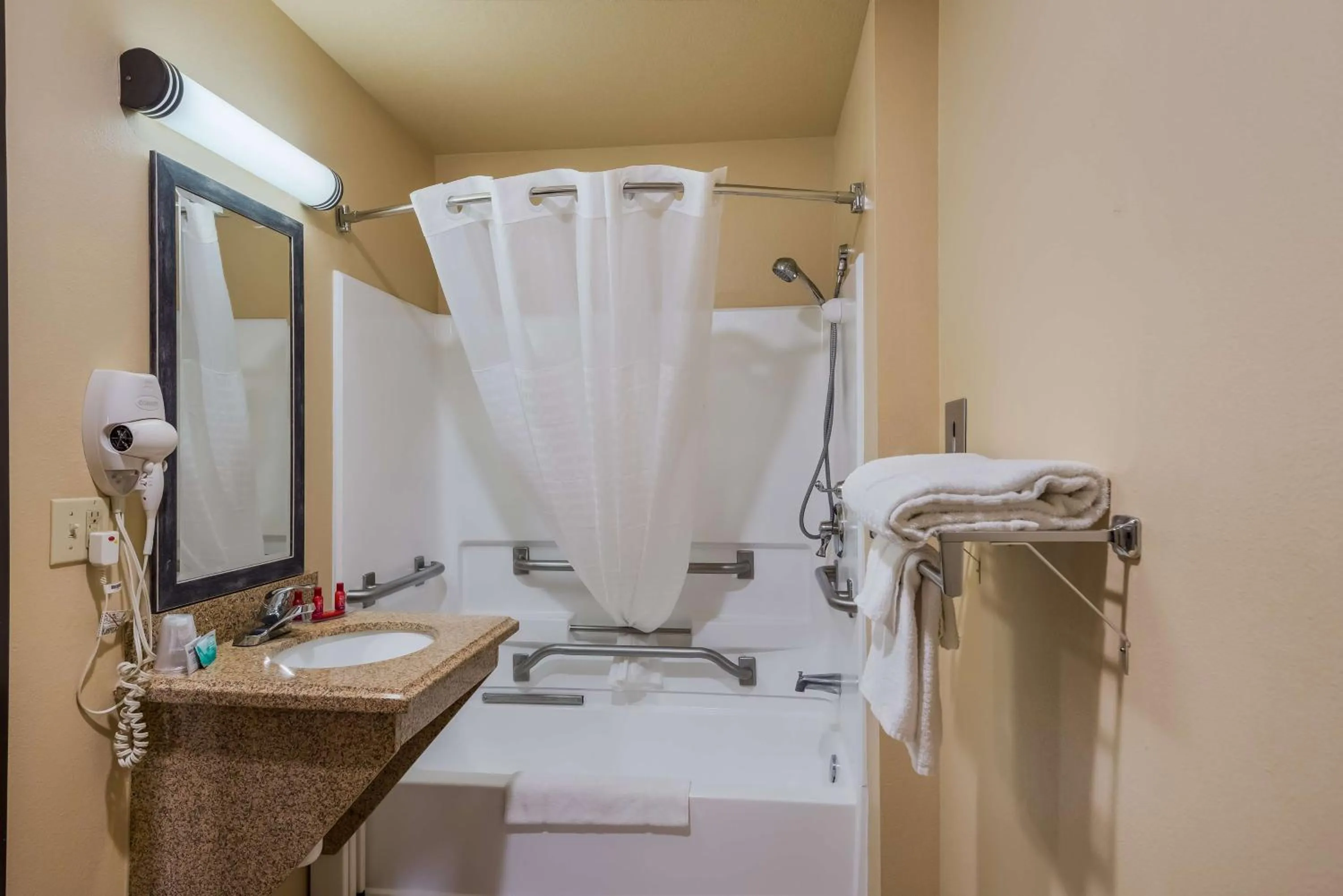 Bathroom in SureStay Plus Hotel by Best Western Silver City