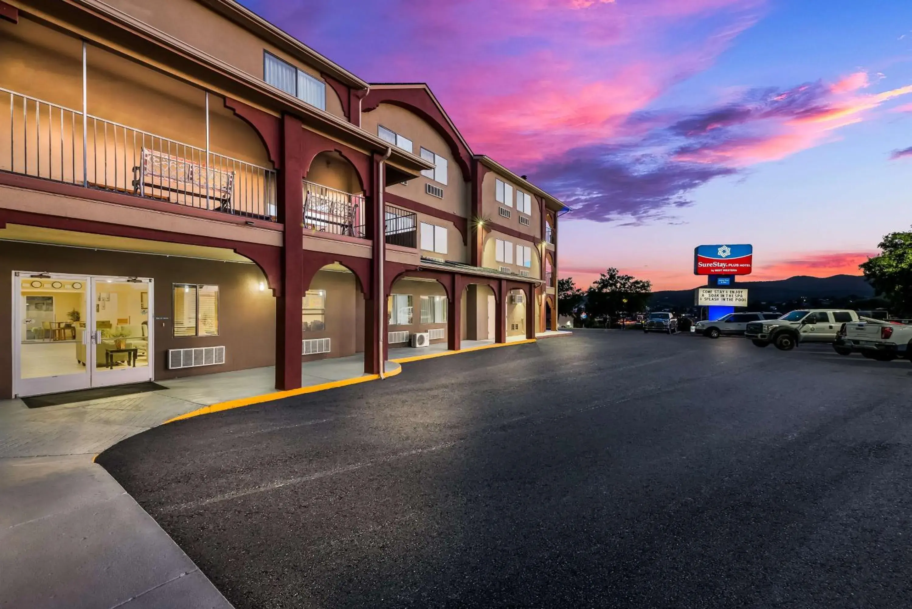 Property building in SureStay Plus Hotel by Best Western Silver City Property building in SureStay Plus Hotel by Best Western Silver City