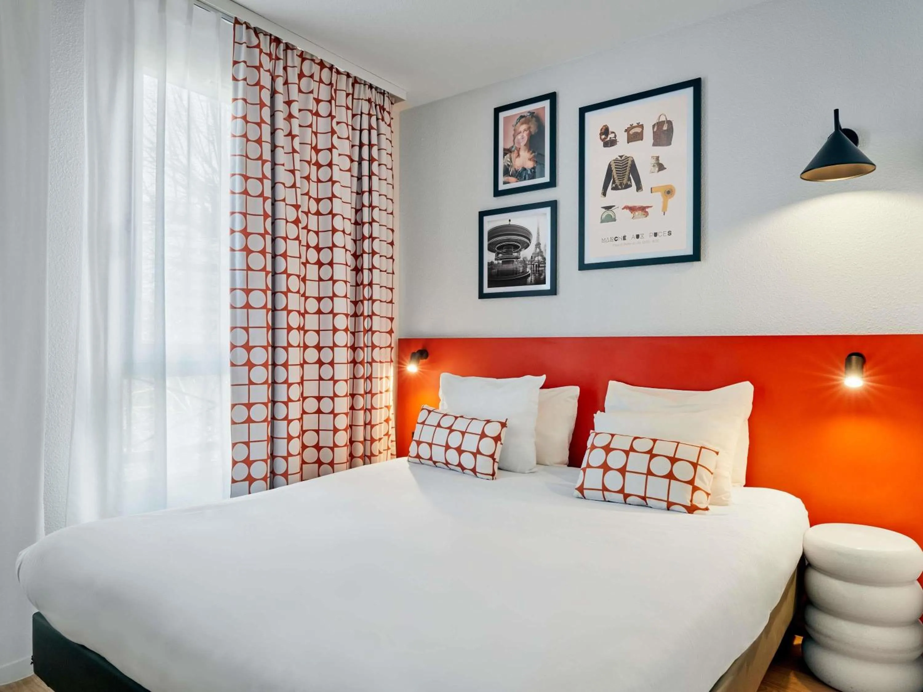 Property building, Bed in Aparthotel Adagio Access Paris Vanves - Porte de Versailles