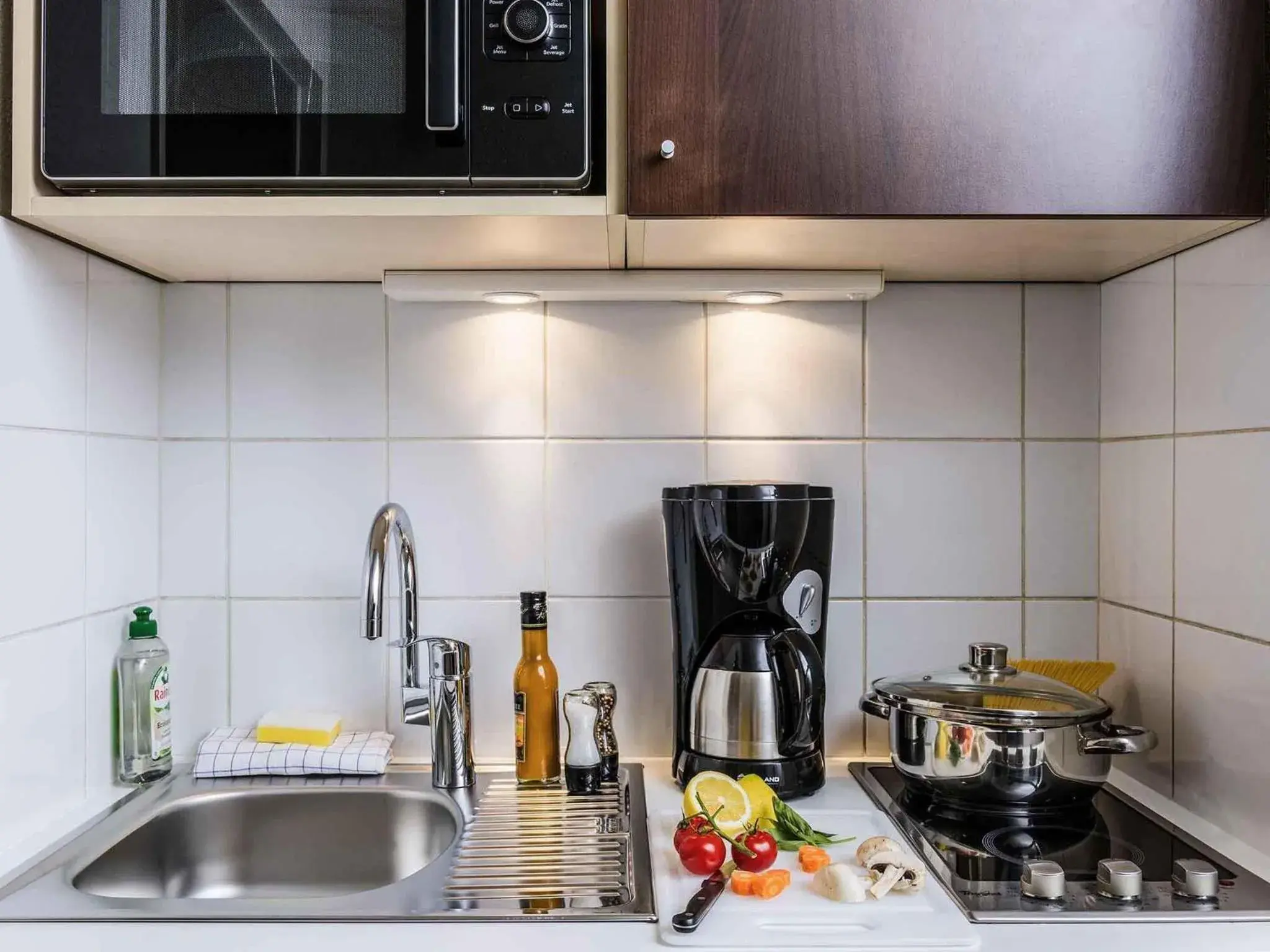 Bedroom in Aparthotel Adagio Access Paris Vanves - Porte de Châtillon Bedroom in Aparthotel Adagio Access Paris Vanves - Porte de Châtillon