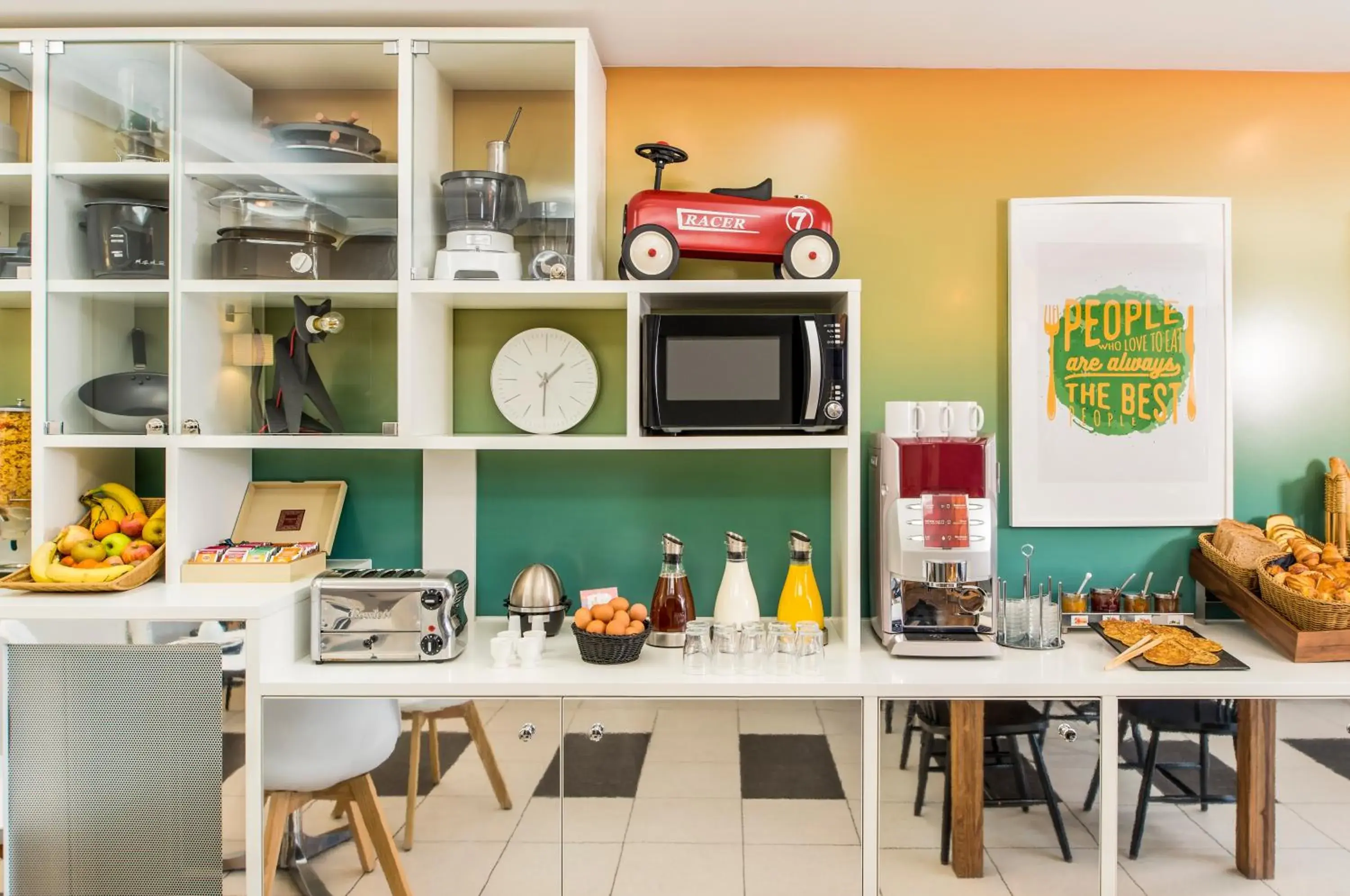 Buffet breakfast in Aparthotel Adagio Access Paris Vanves - Porte de Châtillon Buffet breakfast in Aparthotel Adagio Access Paris Vanves - Porte de Châtillon