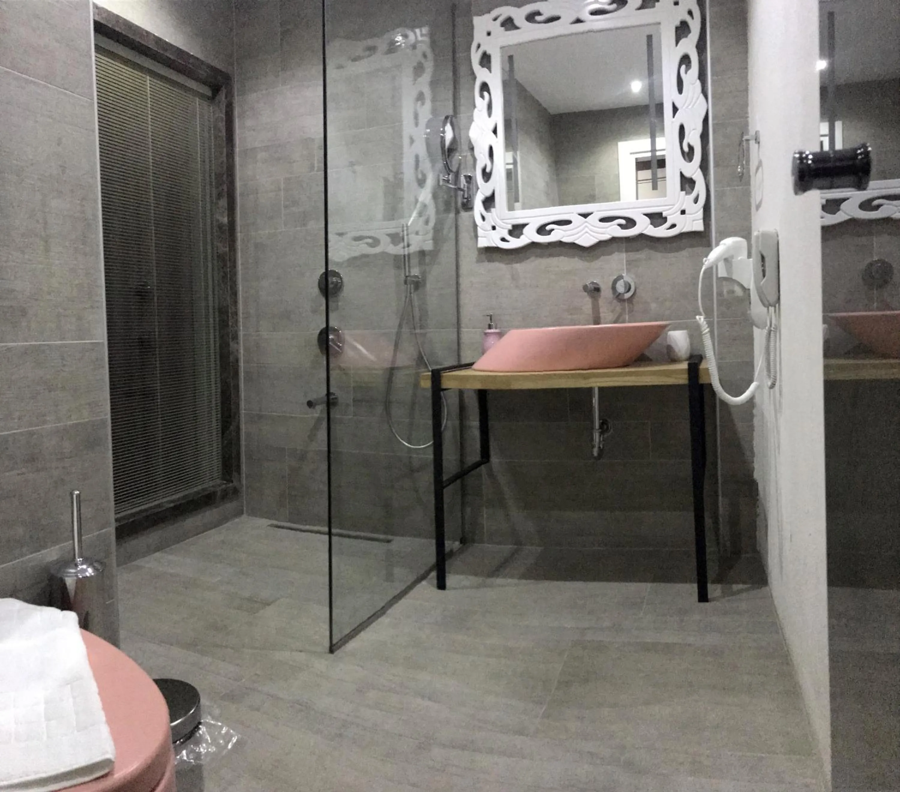 Ferush Boutique Hotel