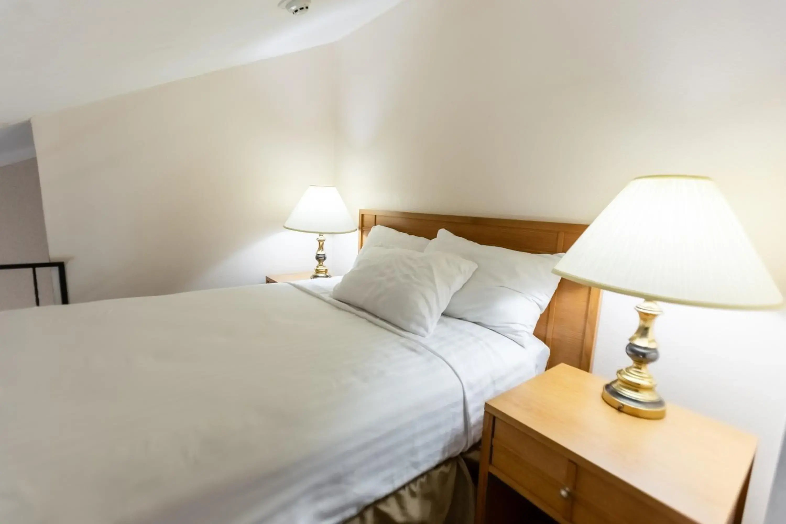 Standard Triple Room in RiverTree Inn & Suites Standard Triple Room in RiverTree Inn & Suites