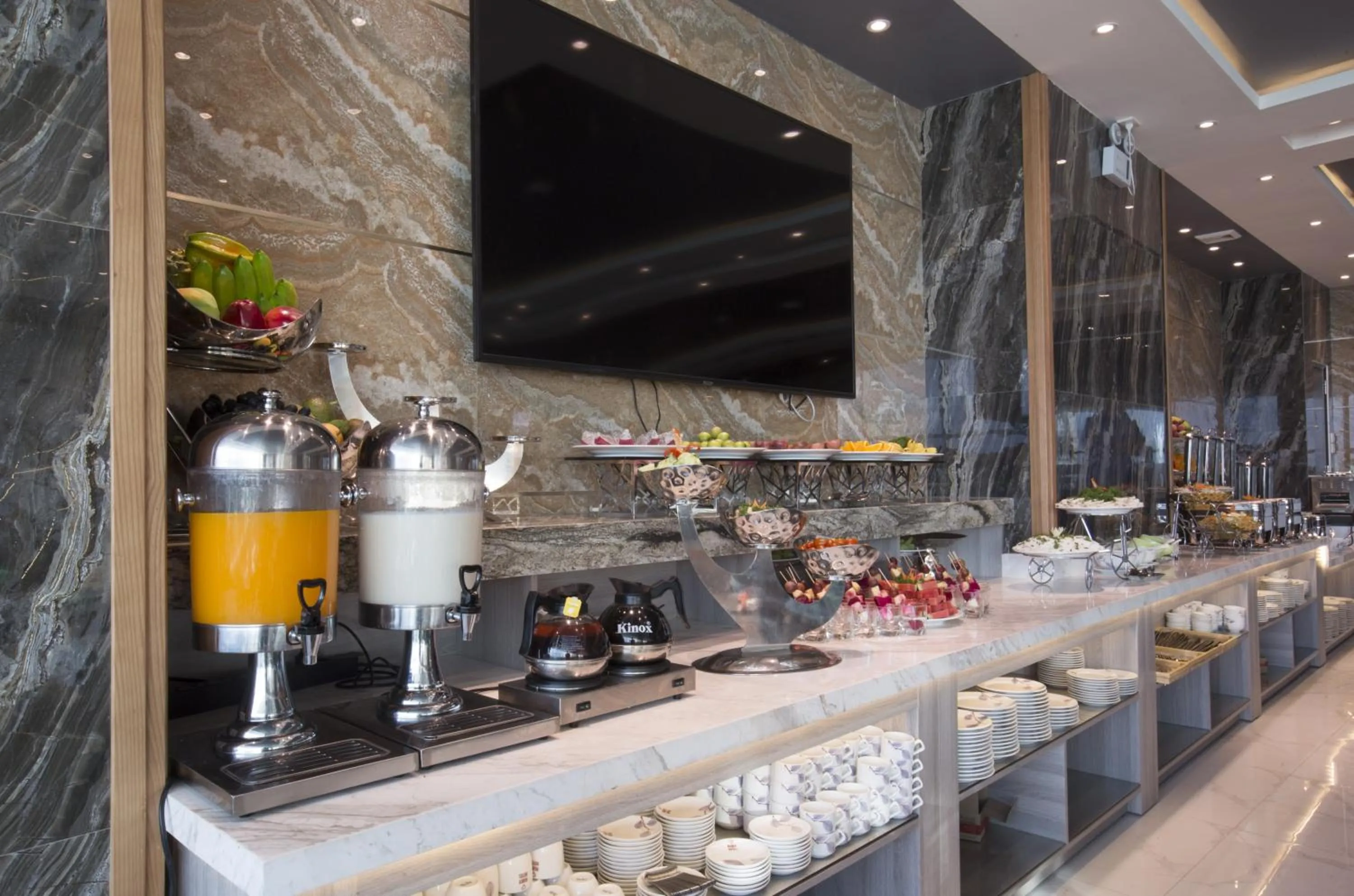 Restaurant/places to eat in Ruby Luxury Hotel