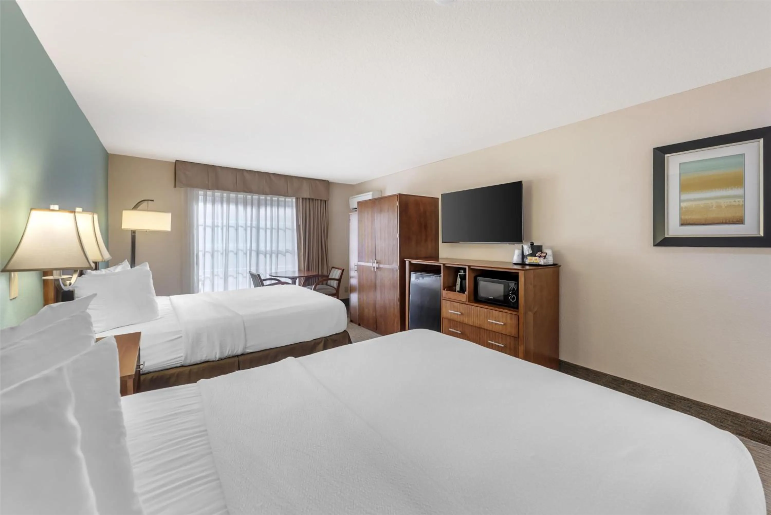 Bedroom, Bed in Best Western Plus Atrium Inn