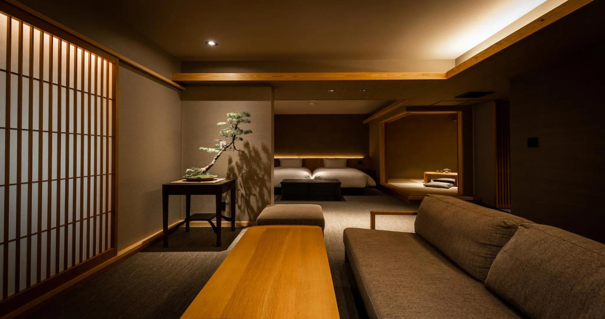 Living room, Bed in Higashiyama Shikikaboku