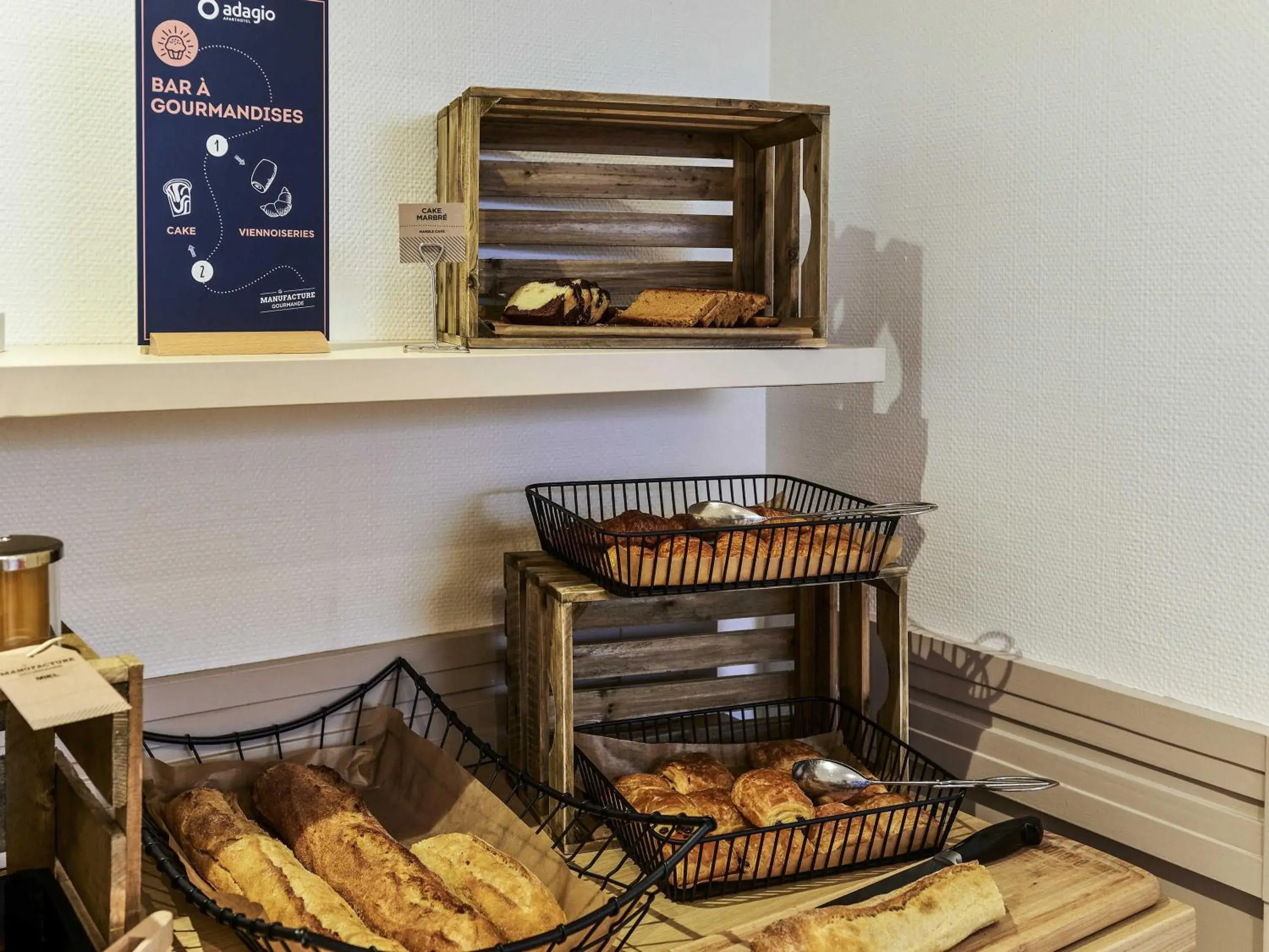 Breakfast in Aparthotel Adagio Access Nice Garibaldi Breakfast in Aparthotel Adagio Access Nice Garibaldi