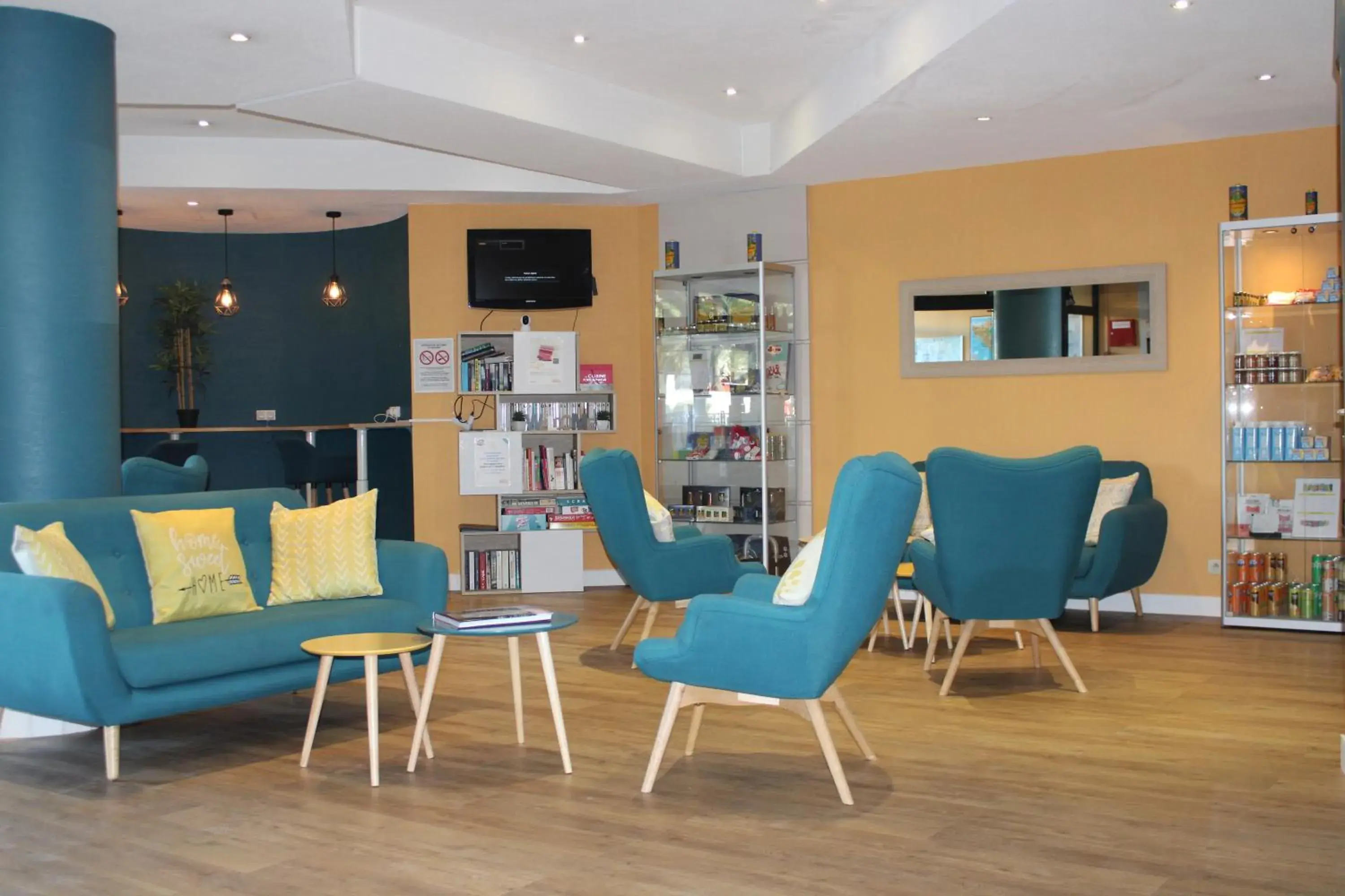 Lobby or reception in Aparthotel Adagio Access Nice Acropolis Lobby or reception in Aparthotel Adagio Access Nice Acropolis