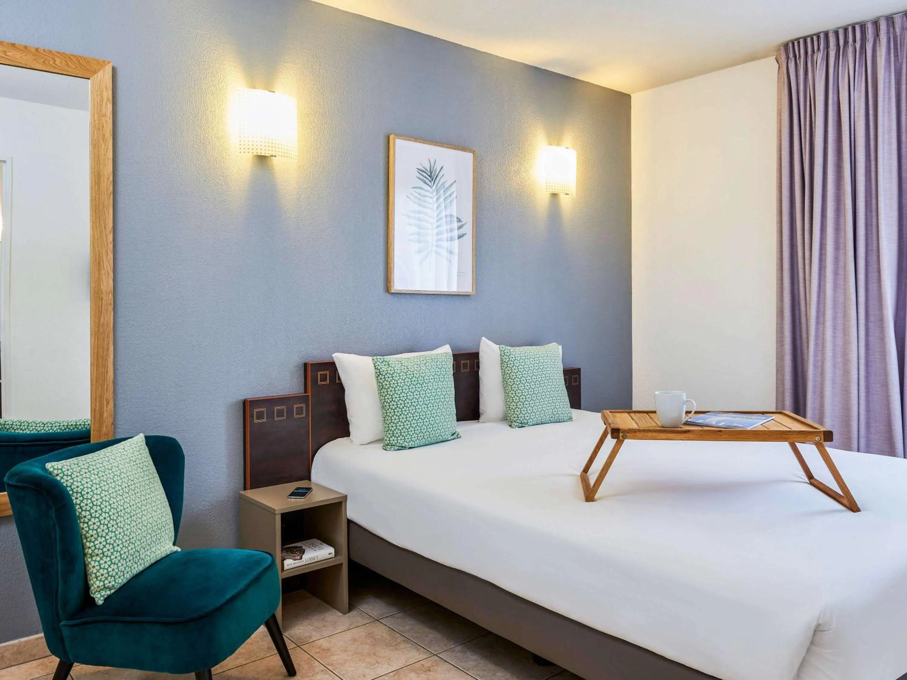 Bedroom, Bed in Aparthotel Adagio Access Nice Acropolis