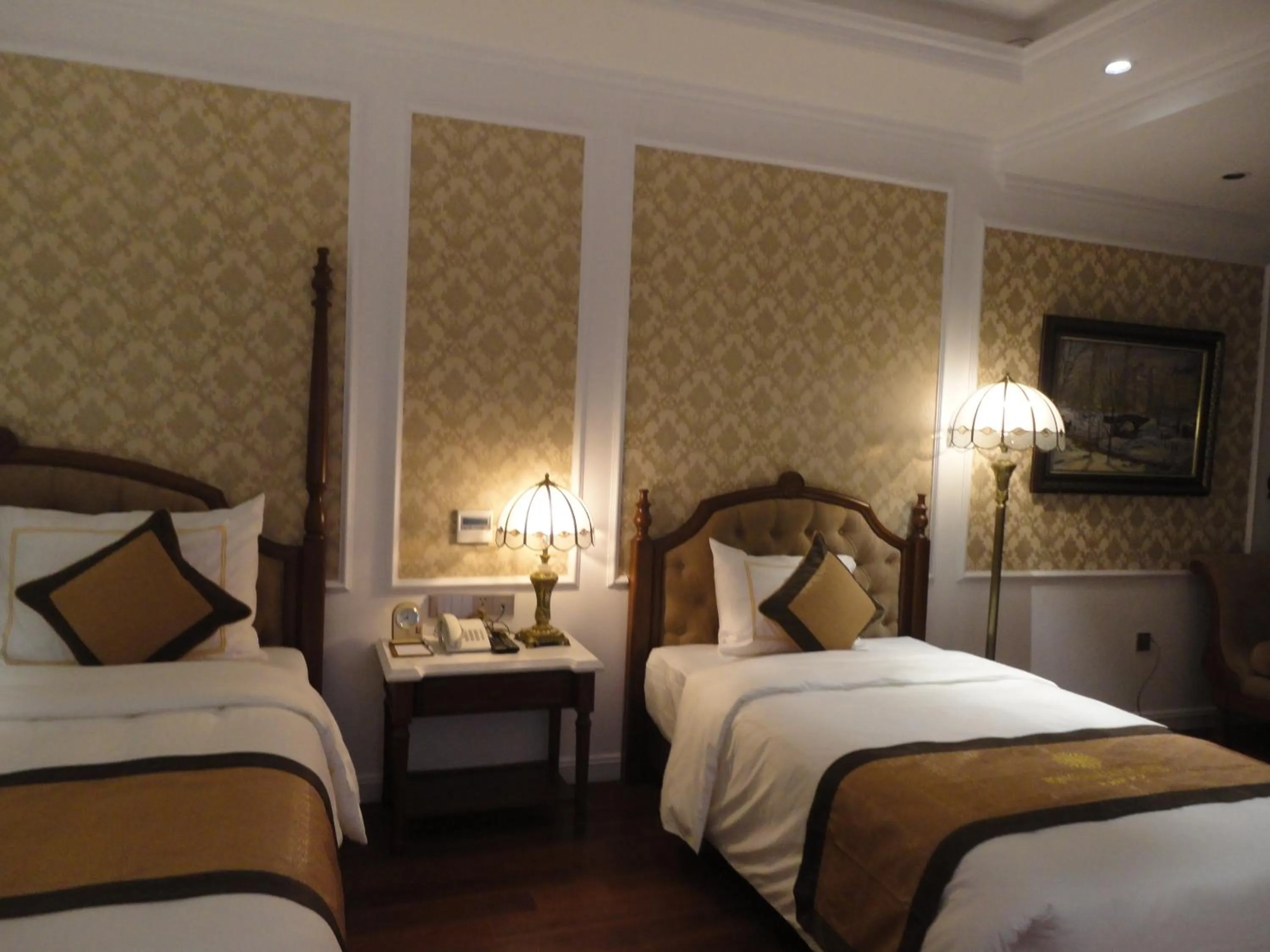 Living room in Hoang Nham Luxury Hotel