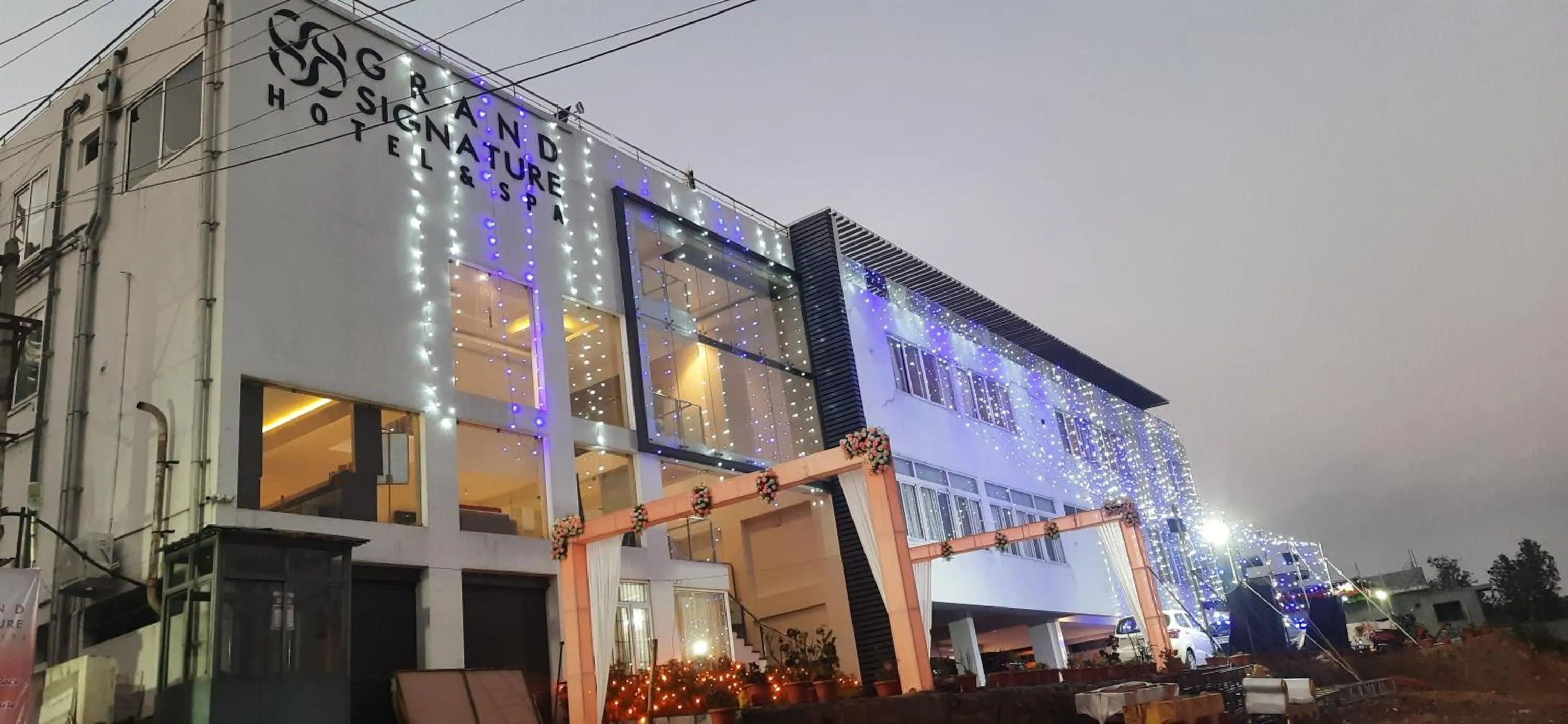 Property building in Grand Signature Hotel & spa