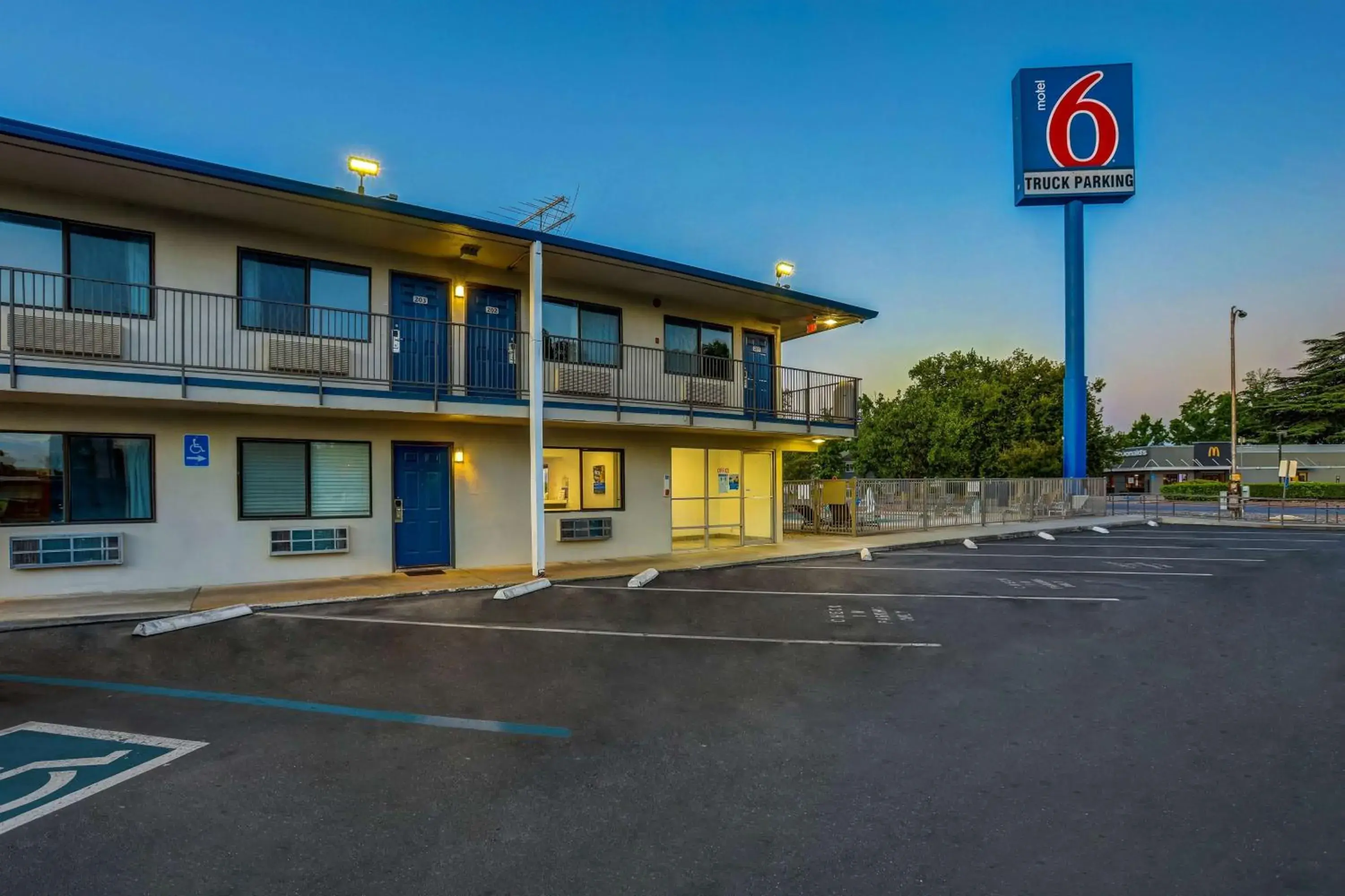 Property building in Motel 6-Red Bluff, CA Property building in Motel 6-Red Bluff, CA