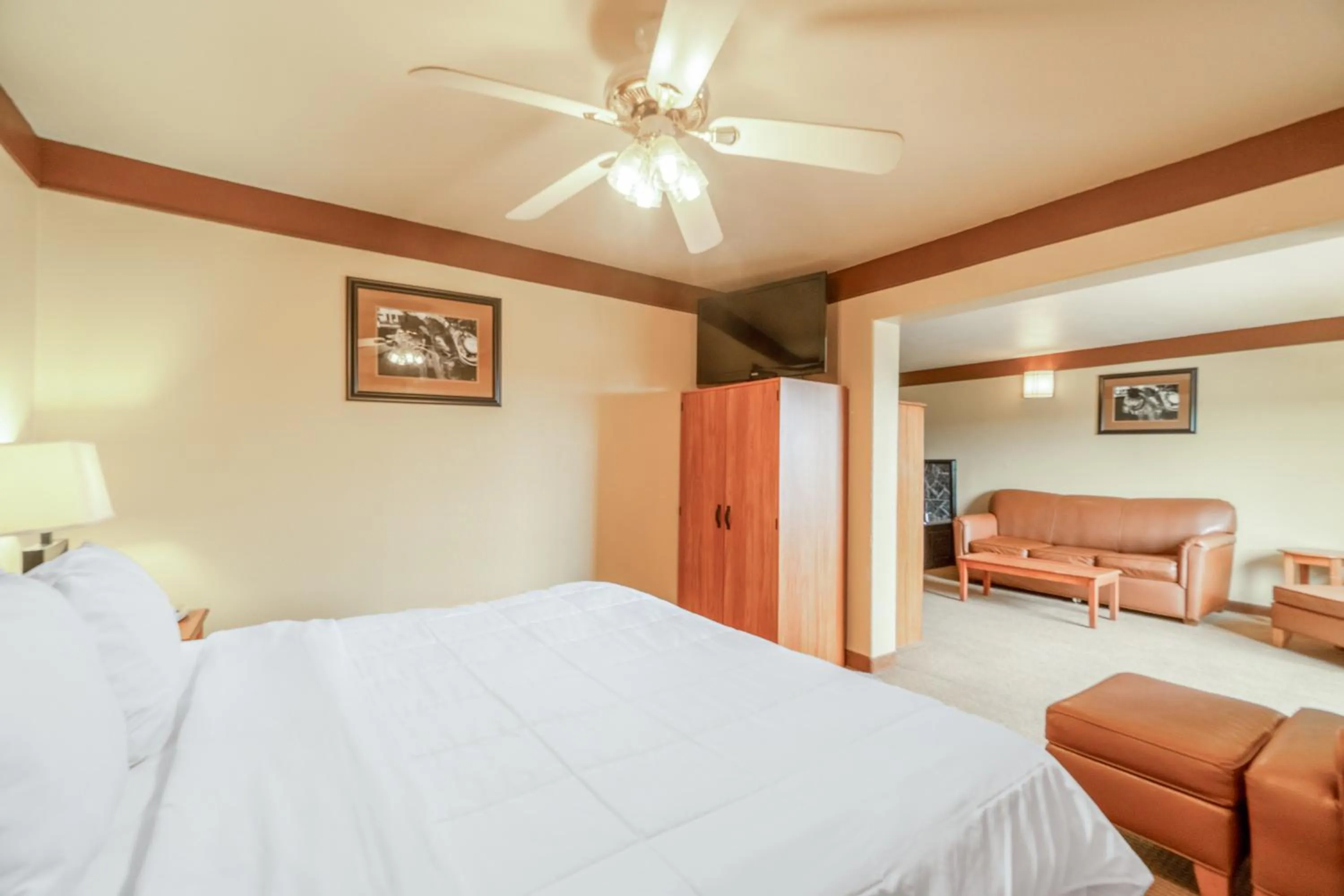 Bedroom, Bed in Texan Inn By OYO Beeville US-181