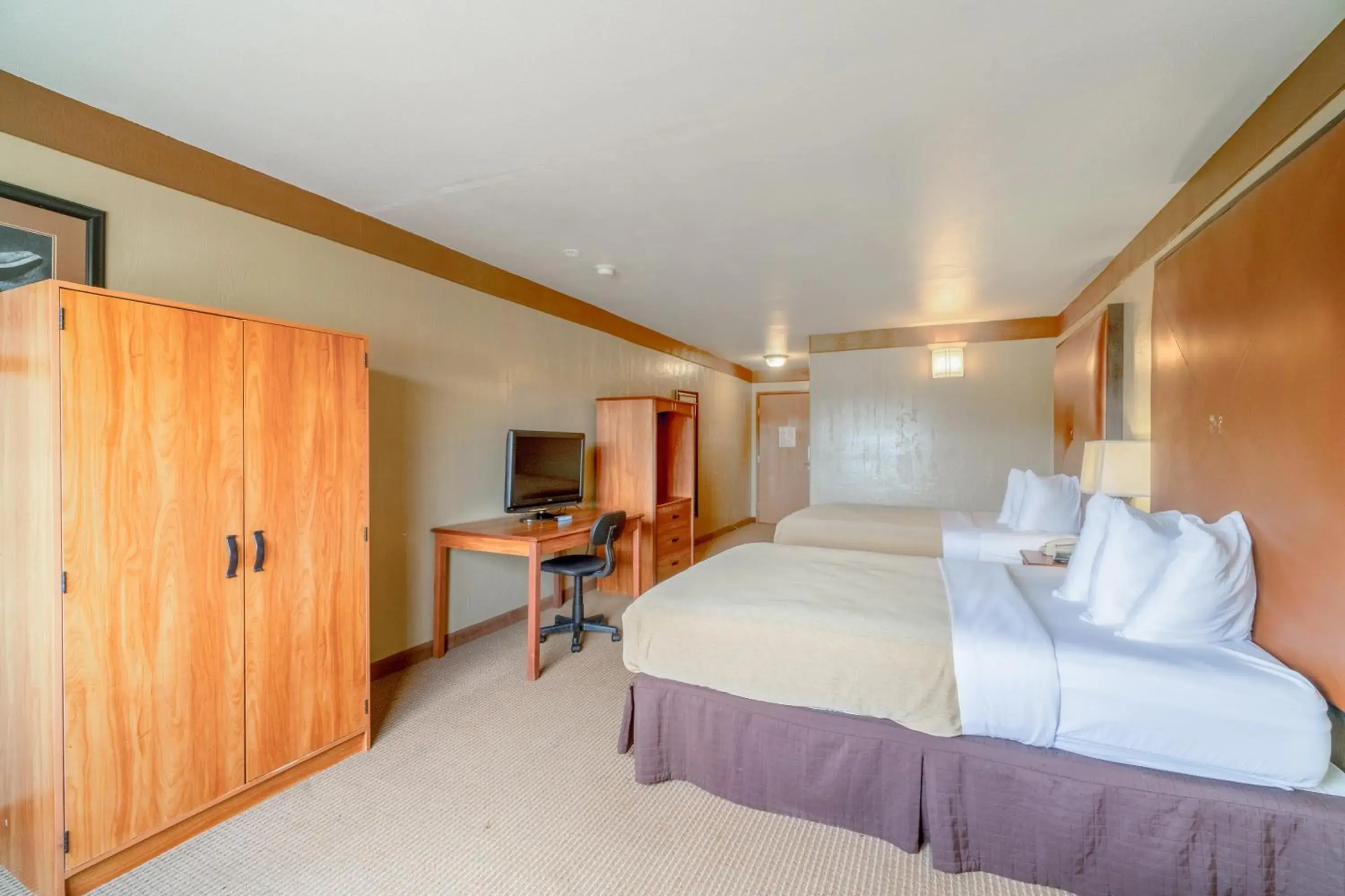 2 Queen Beds Accessible Non-Smoking in Texan Inn By OYO Beeville US-181 2 Queen Beds Accessible Non-Smoking in Texan Inn By OYO Beeville US-181