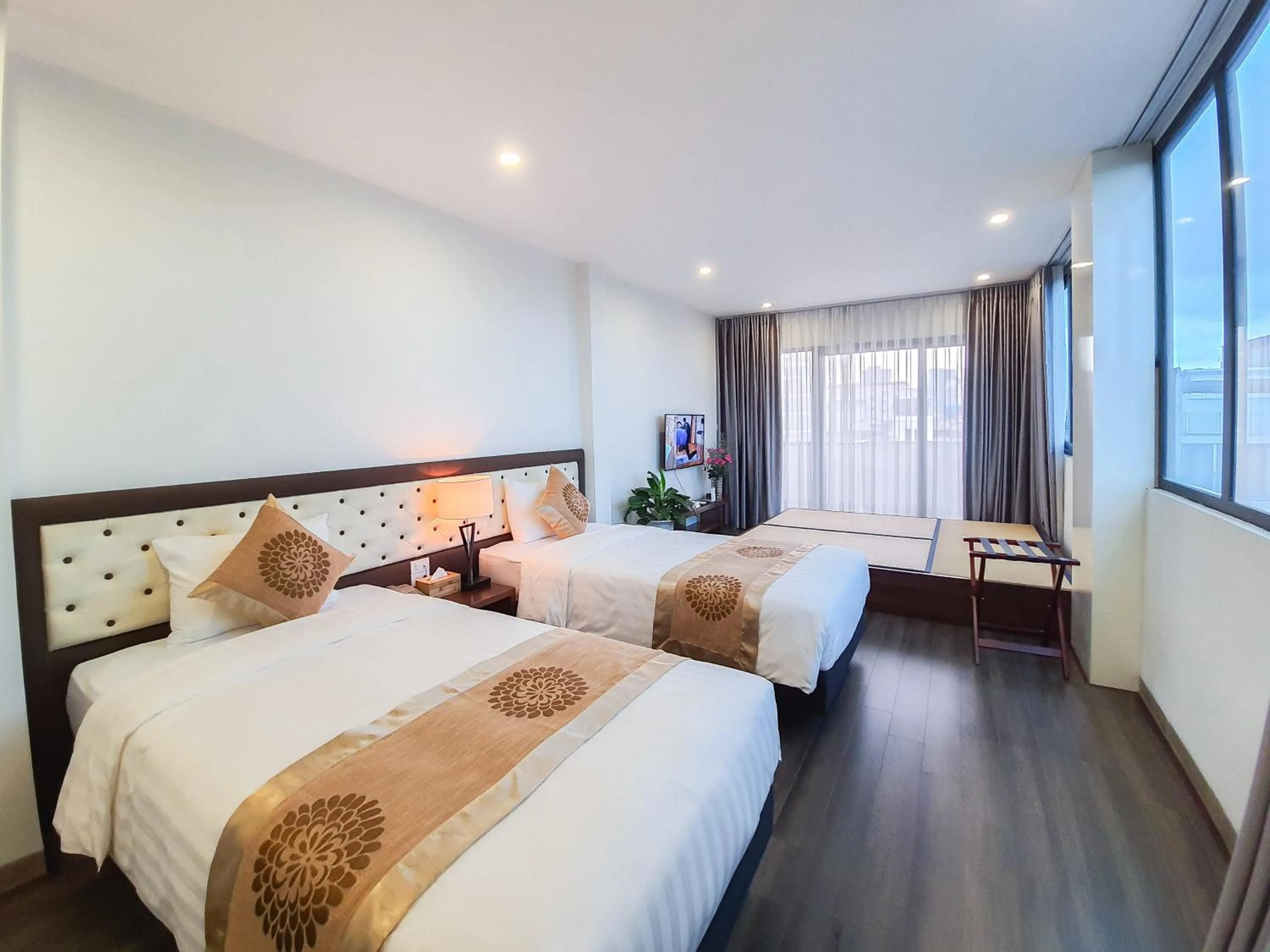 Photo of the whole room, Bed in REIWA INN APARTMENT