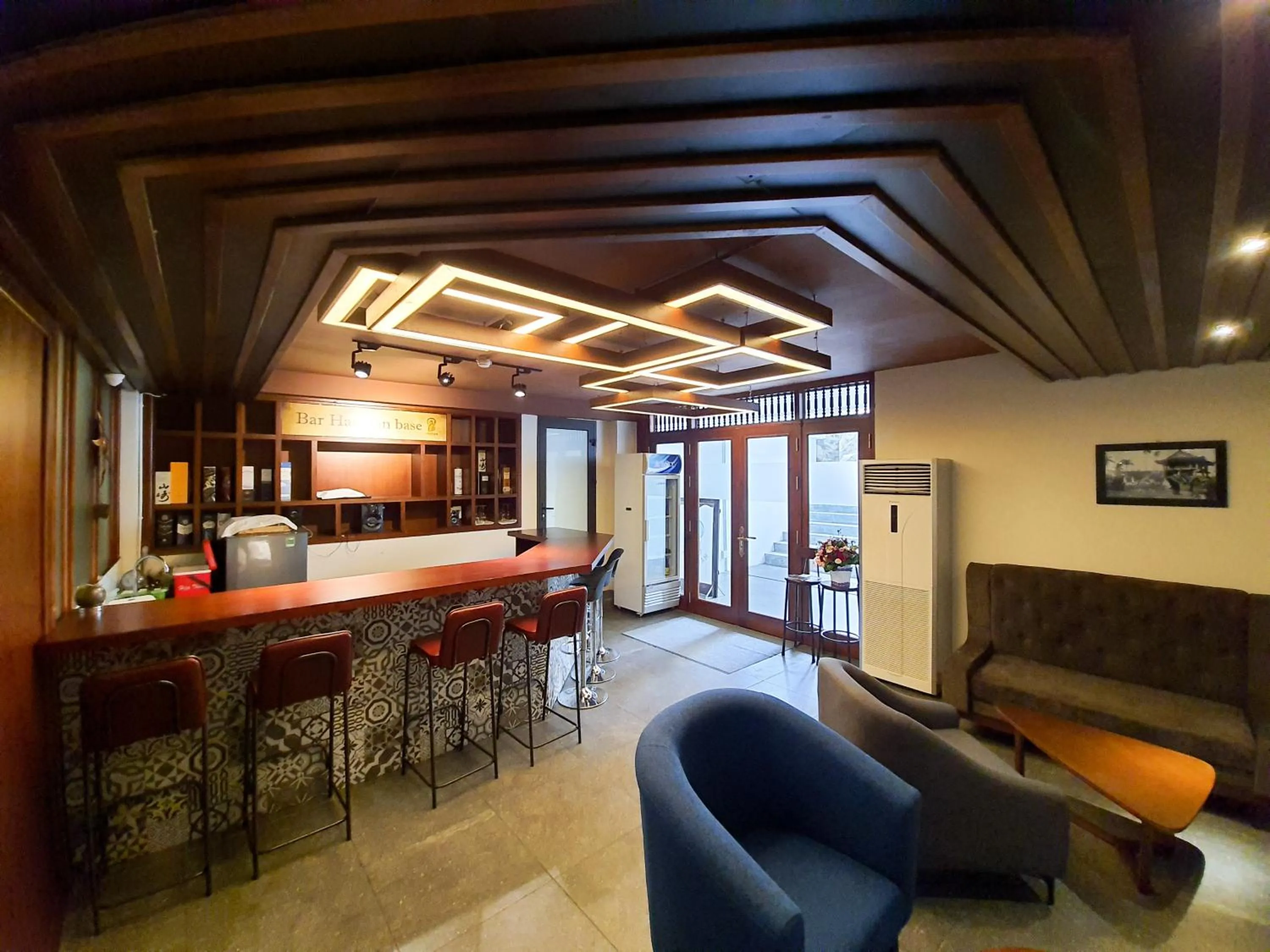 Lounge or bar in REIWA INN APARTMENT