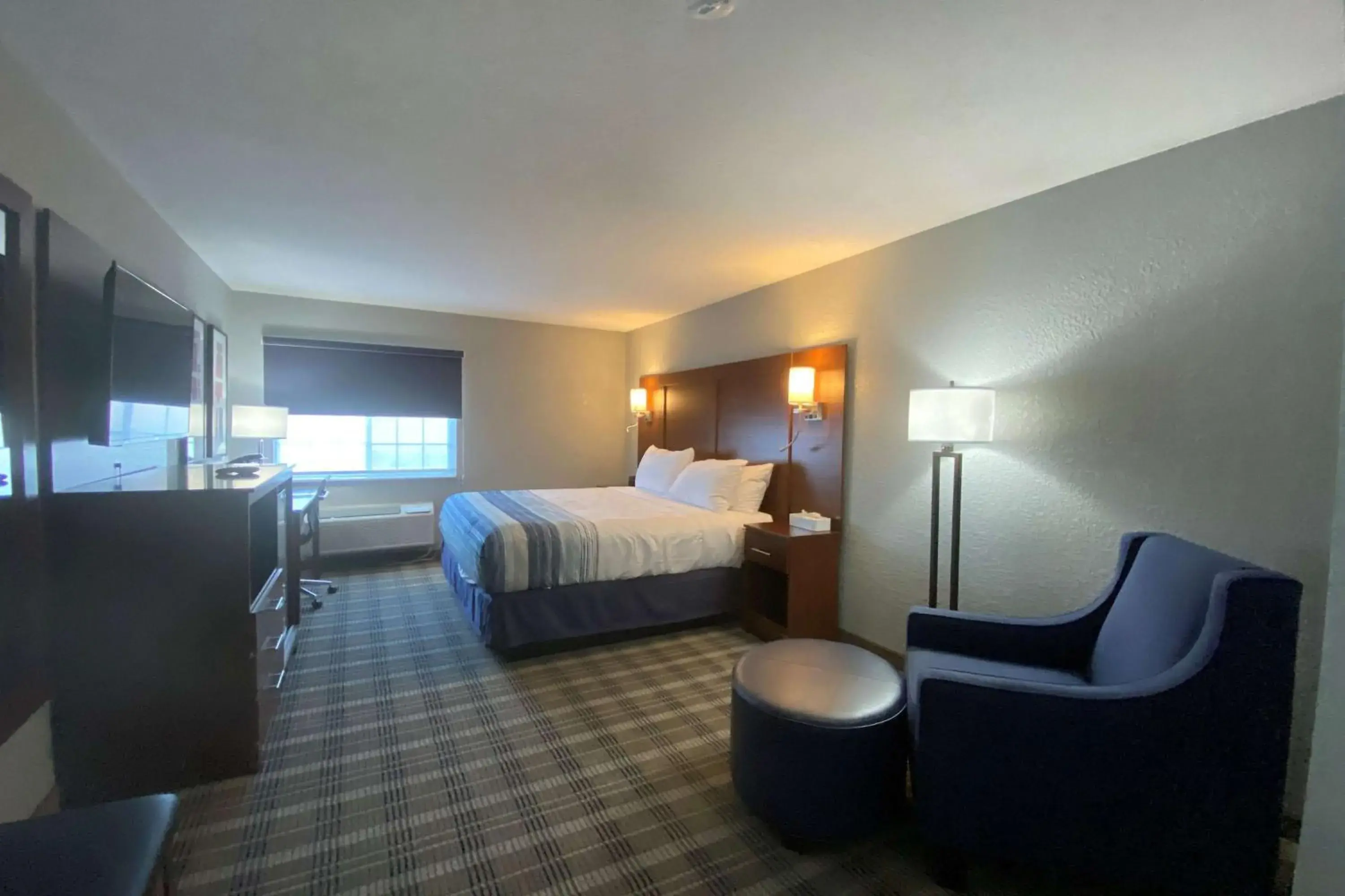 Bedroom, Bed in AmericInn by Wyndham Williamsburg Bedroom, Bed in AmericInn by Wyndham Williamsburg