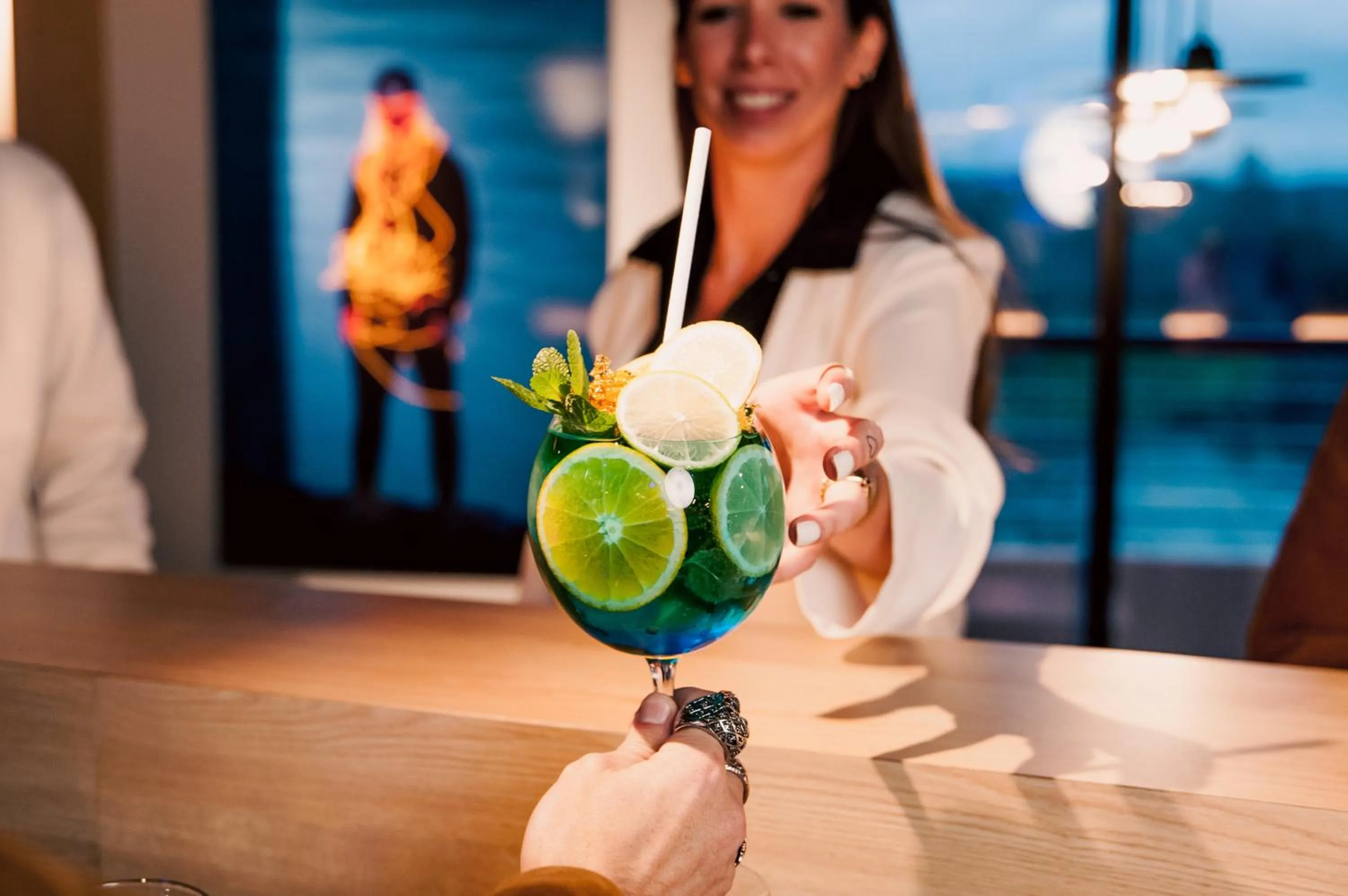 Lounge or bar in Tribe Carcassonne