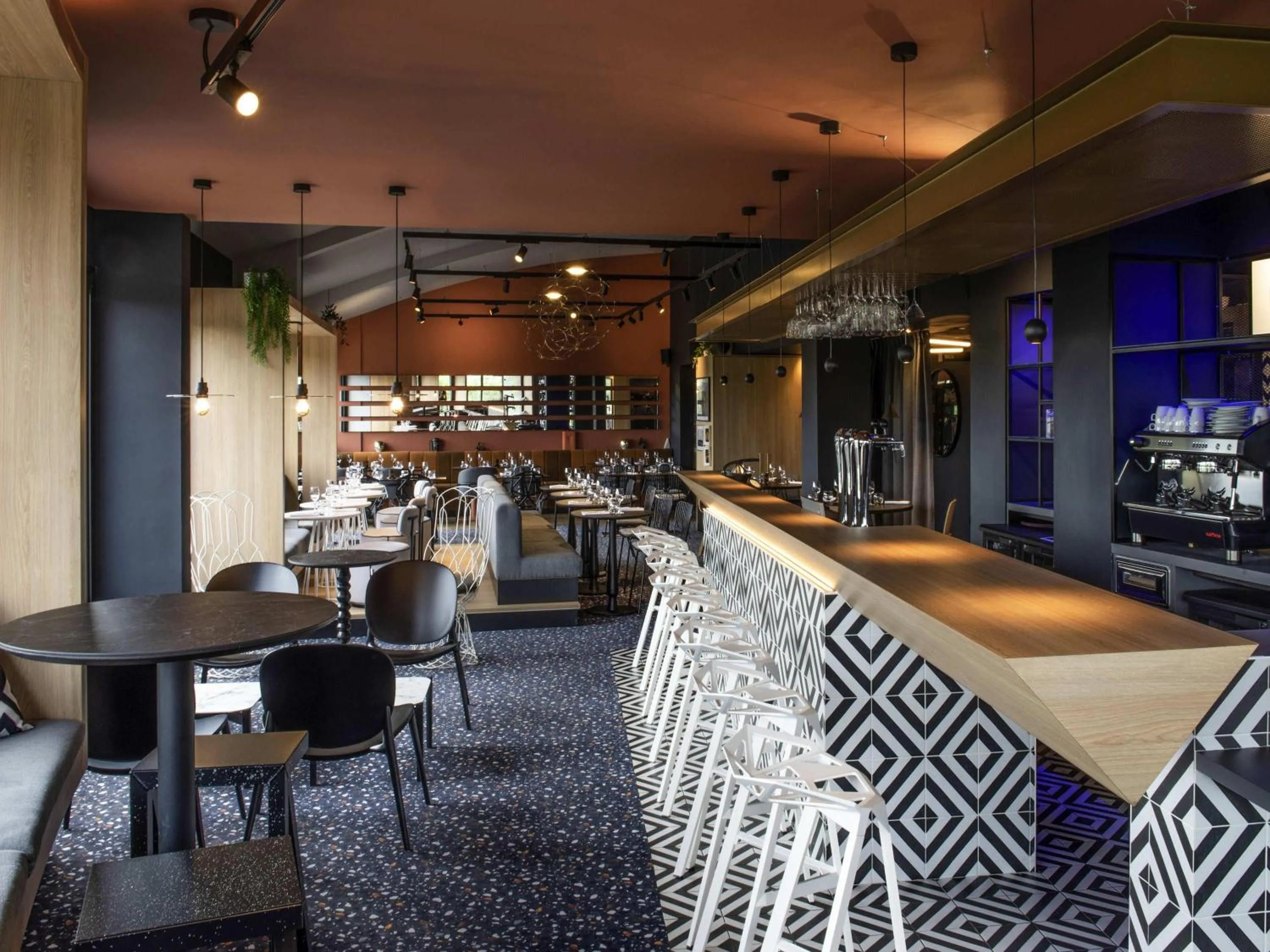 Lounge or bar in Tribe Carcassonne