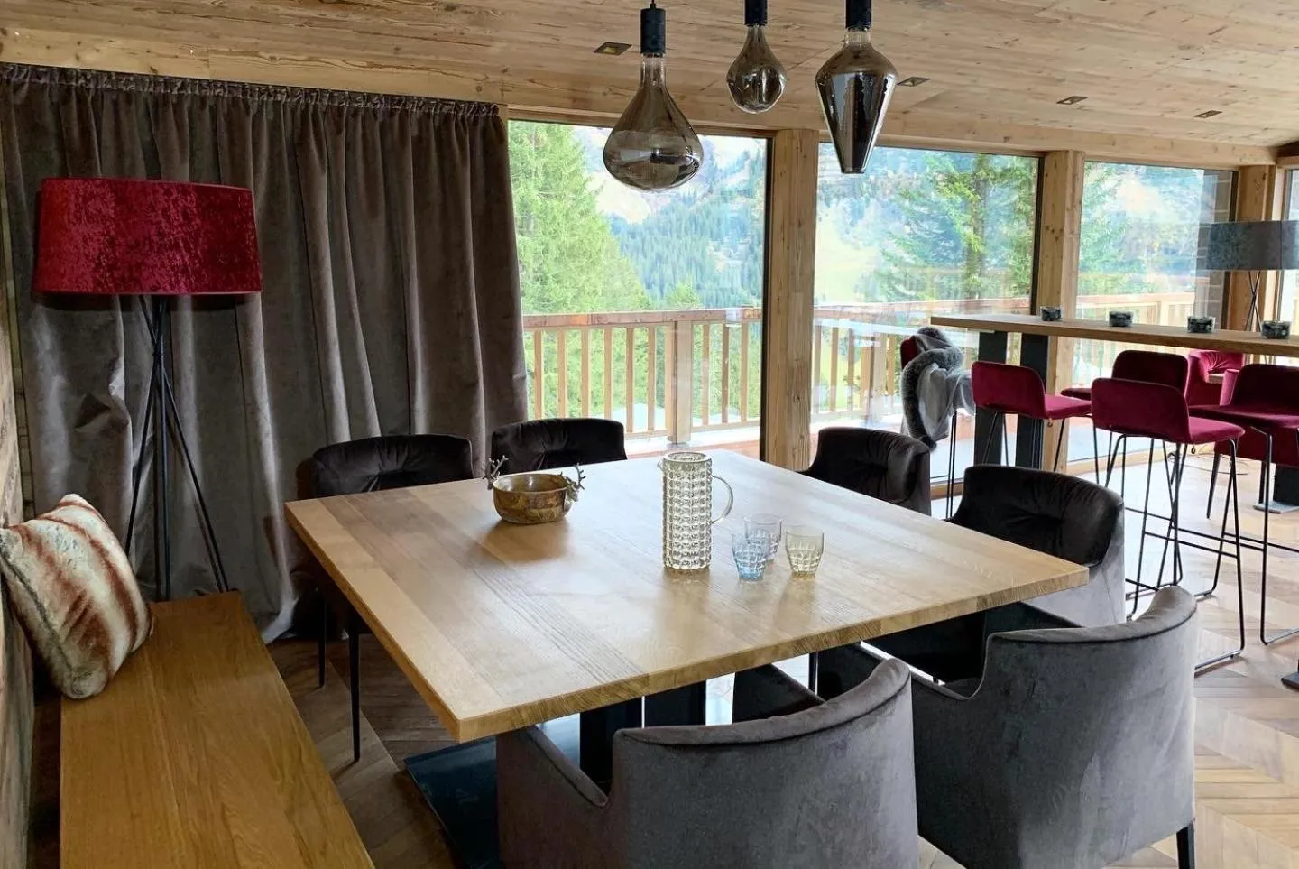 Dining area in Skilodge Oberlech