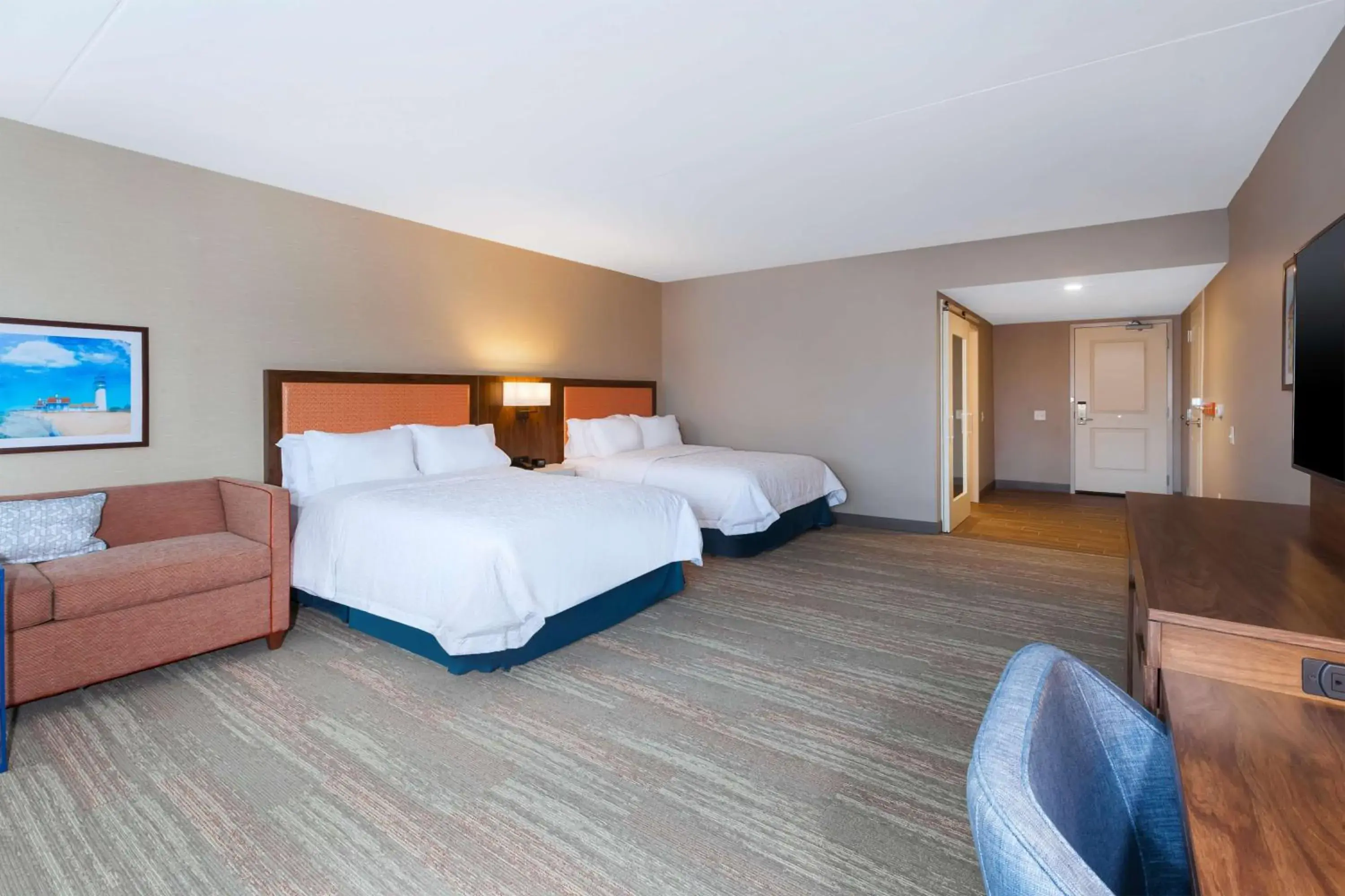 Bedroom, Bed in Hampton Inn Cape Cod Canal Bedroom, Bed in Hampton Inn Cape Cod Canal