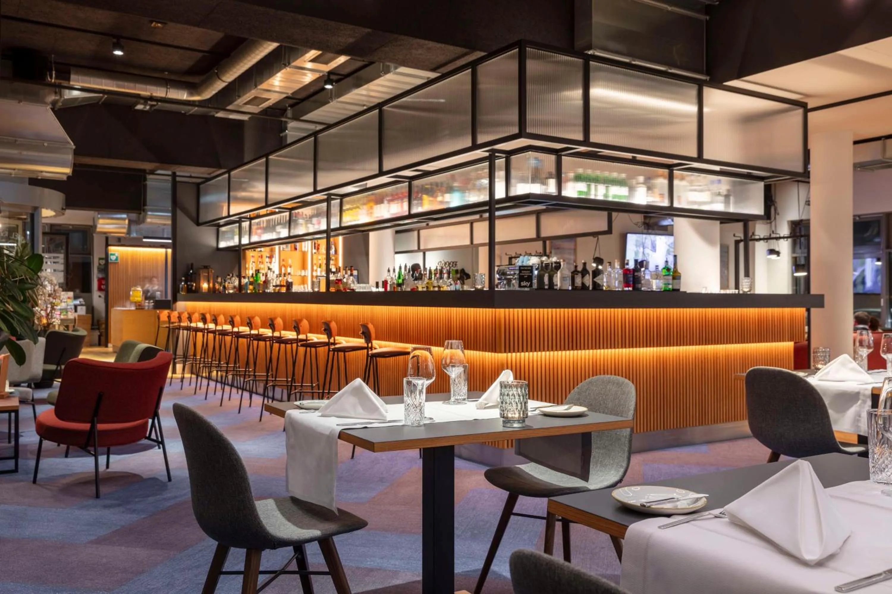 Lounge or bar in Park Inn By Radisson Wismar